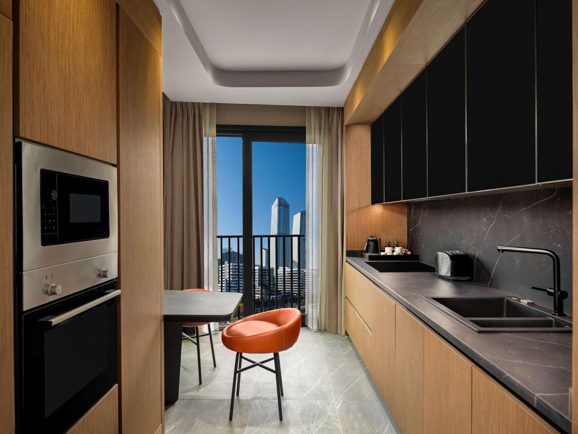 Hotel Moevenpick Living Saklivadi *