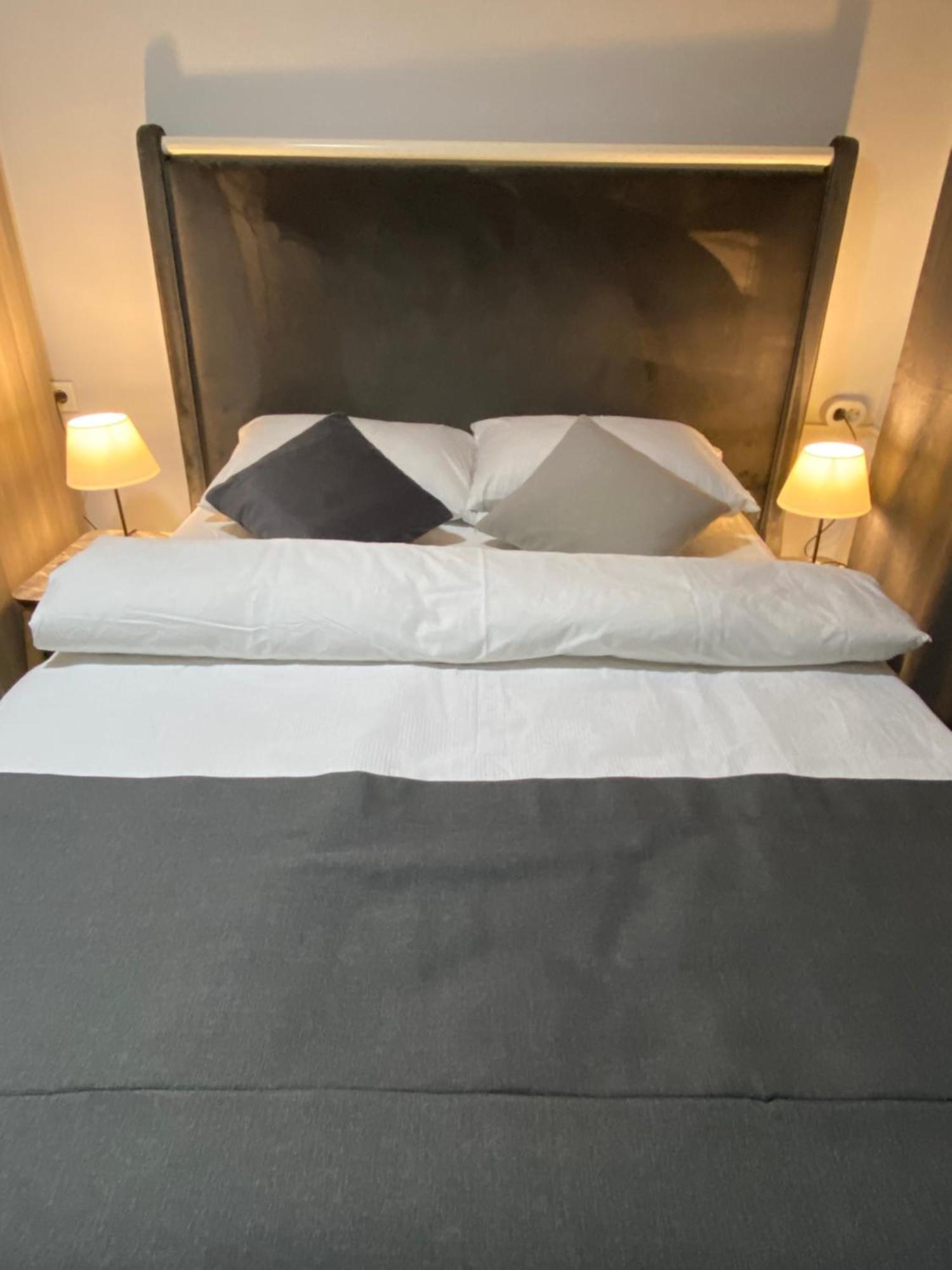 Lonca House Apartment *