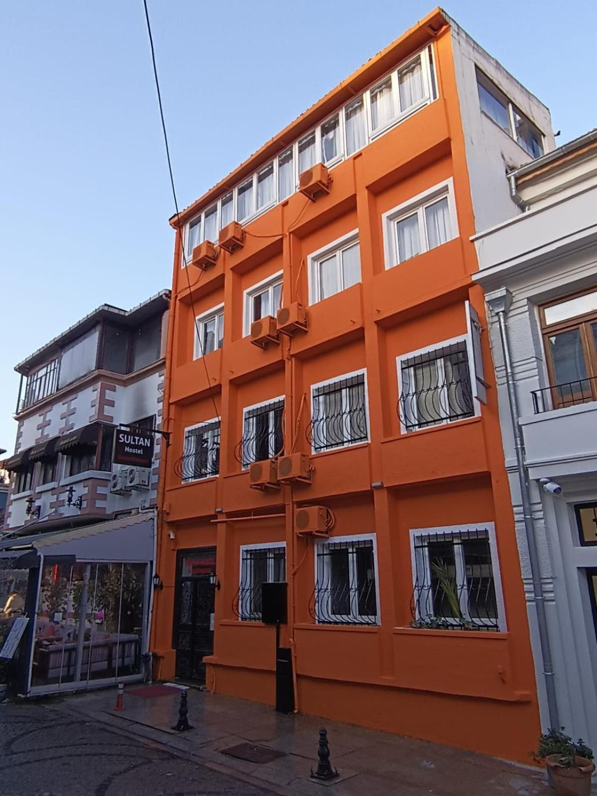 Sultan & Hostel *