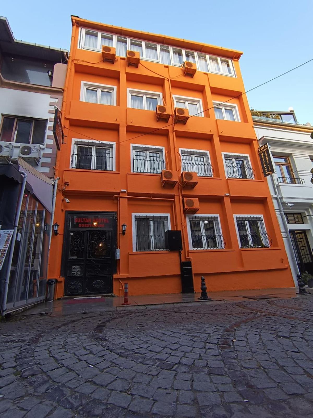 Sultan & Hostel *
