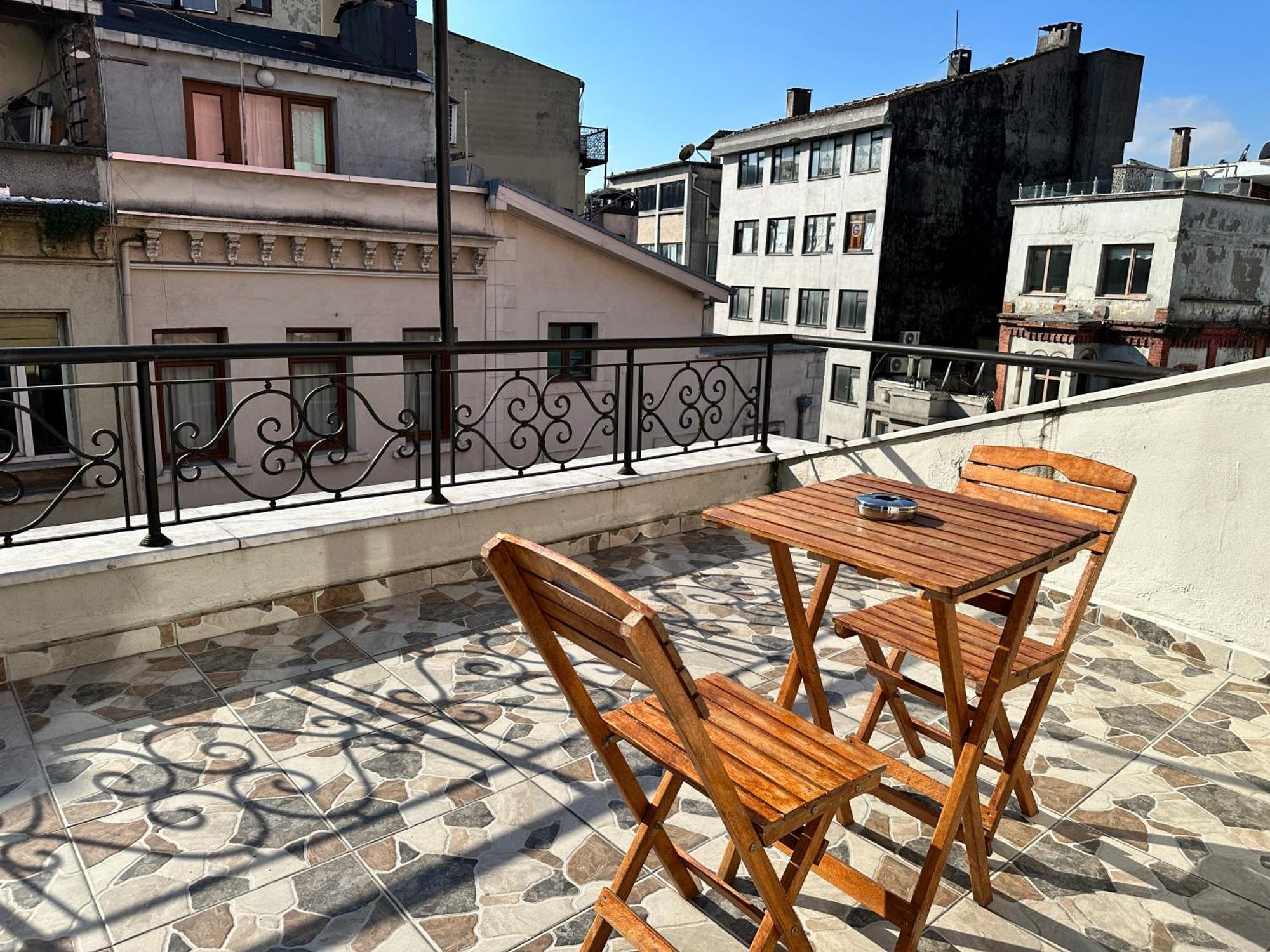 New Pera Aparthotel
