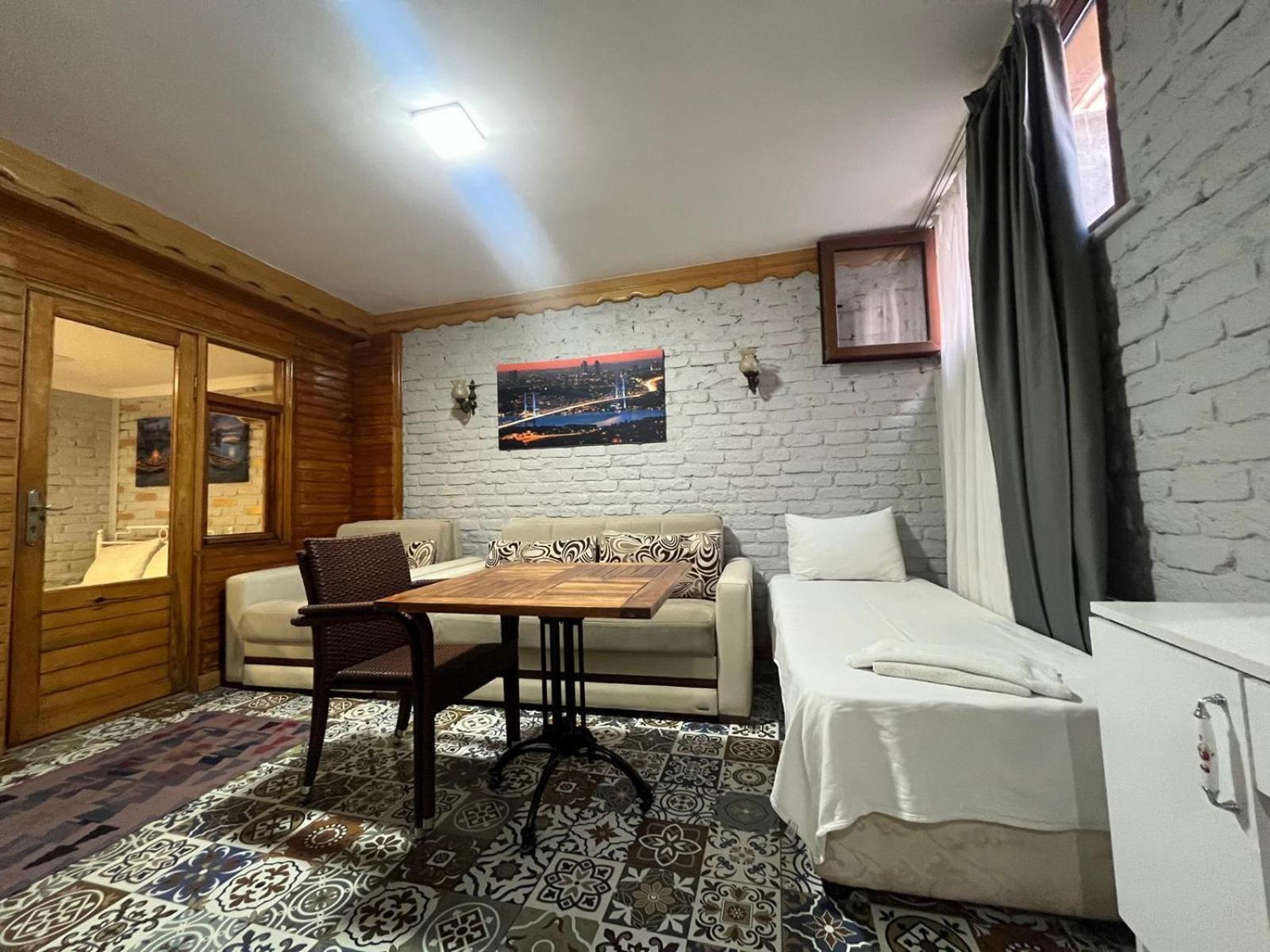Aparthotel Jasmine & Boutique 2*