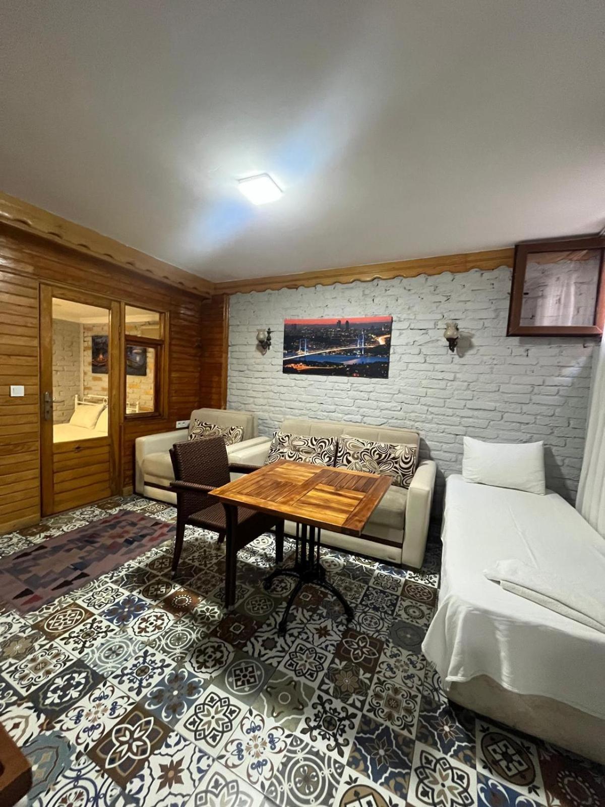Jasmine & Boutique Aparthotel 2*
