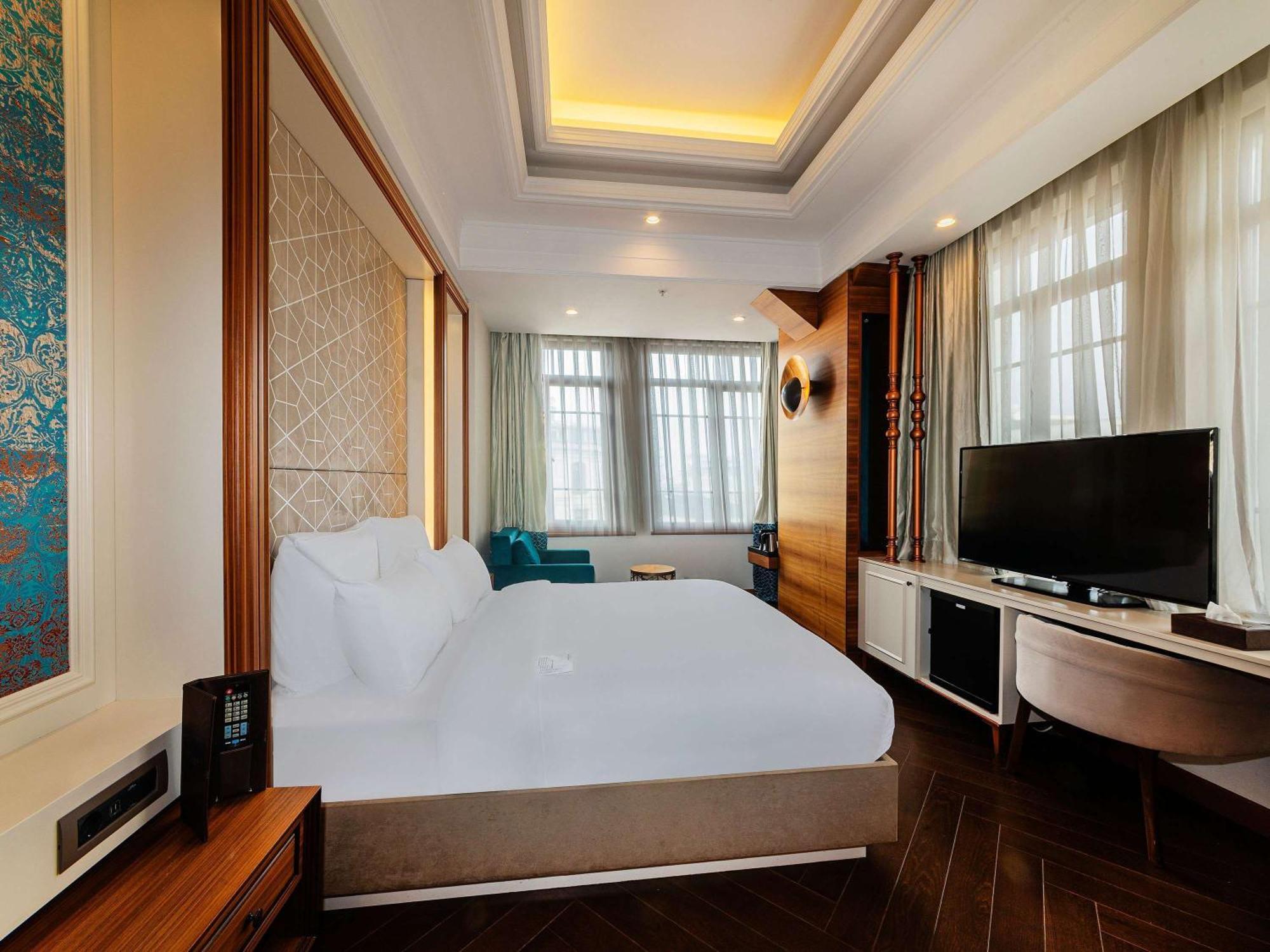 Mercure Sirkeci Hotel 4*