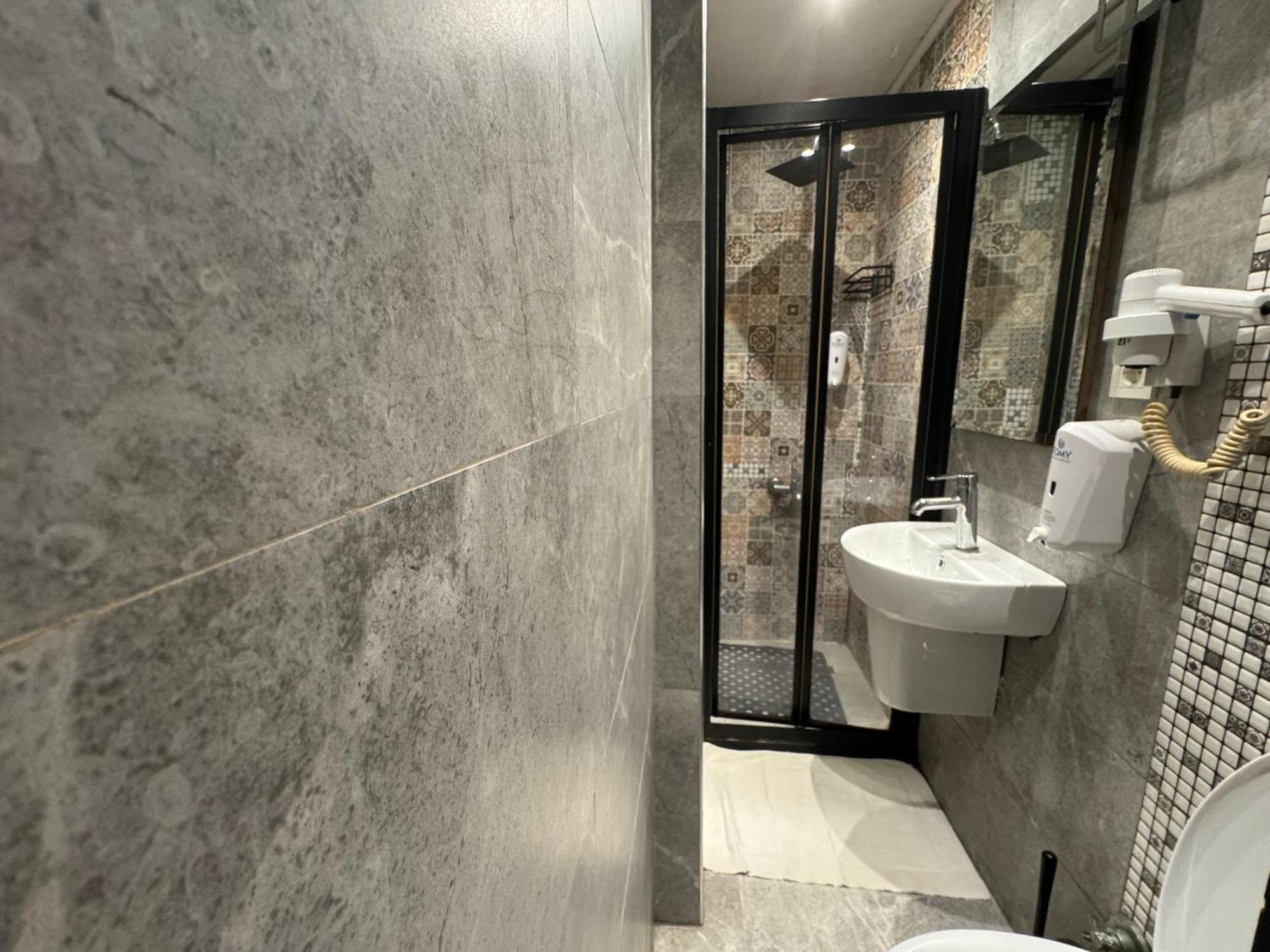 Nova Park Hotel-bomonti 3* Istanbul
