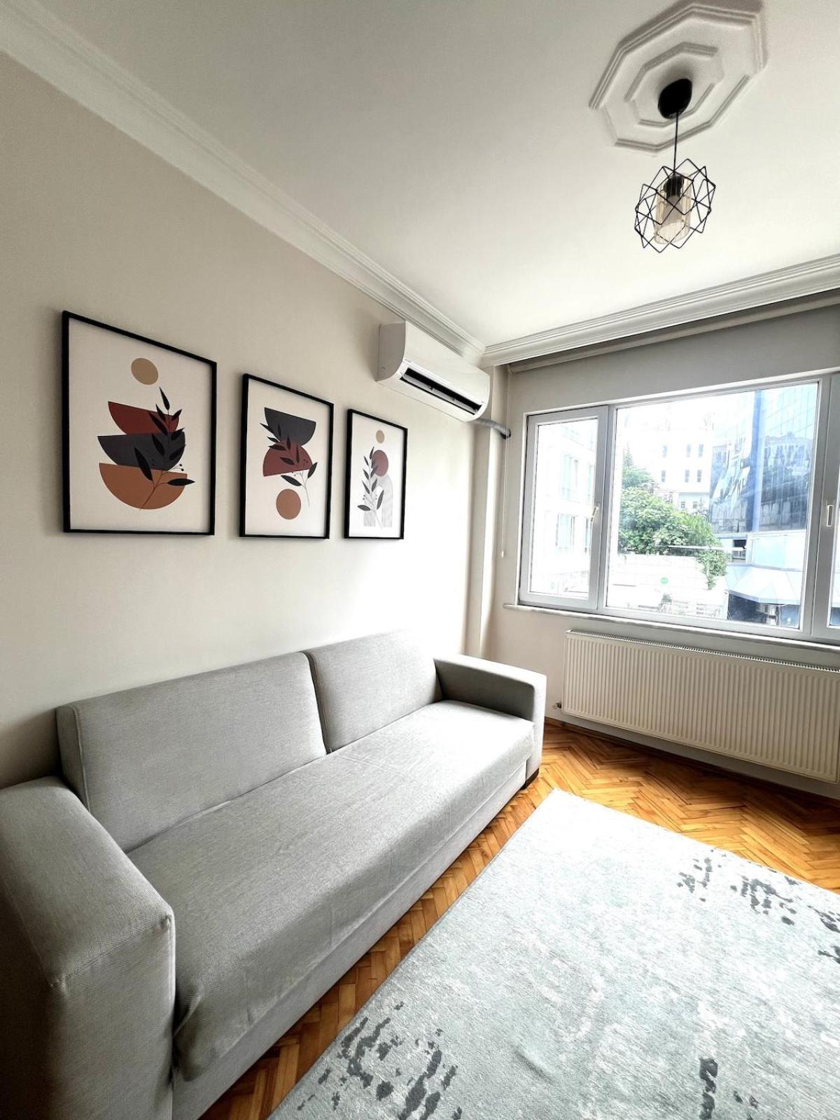 Apartment Modern 2-br Near Yildiz Metro Station