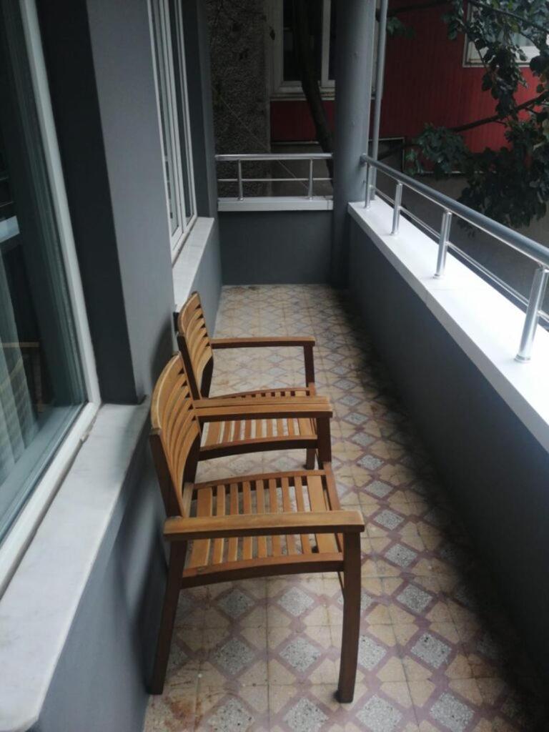 Armoni Kadikoey 2*