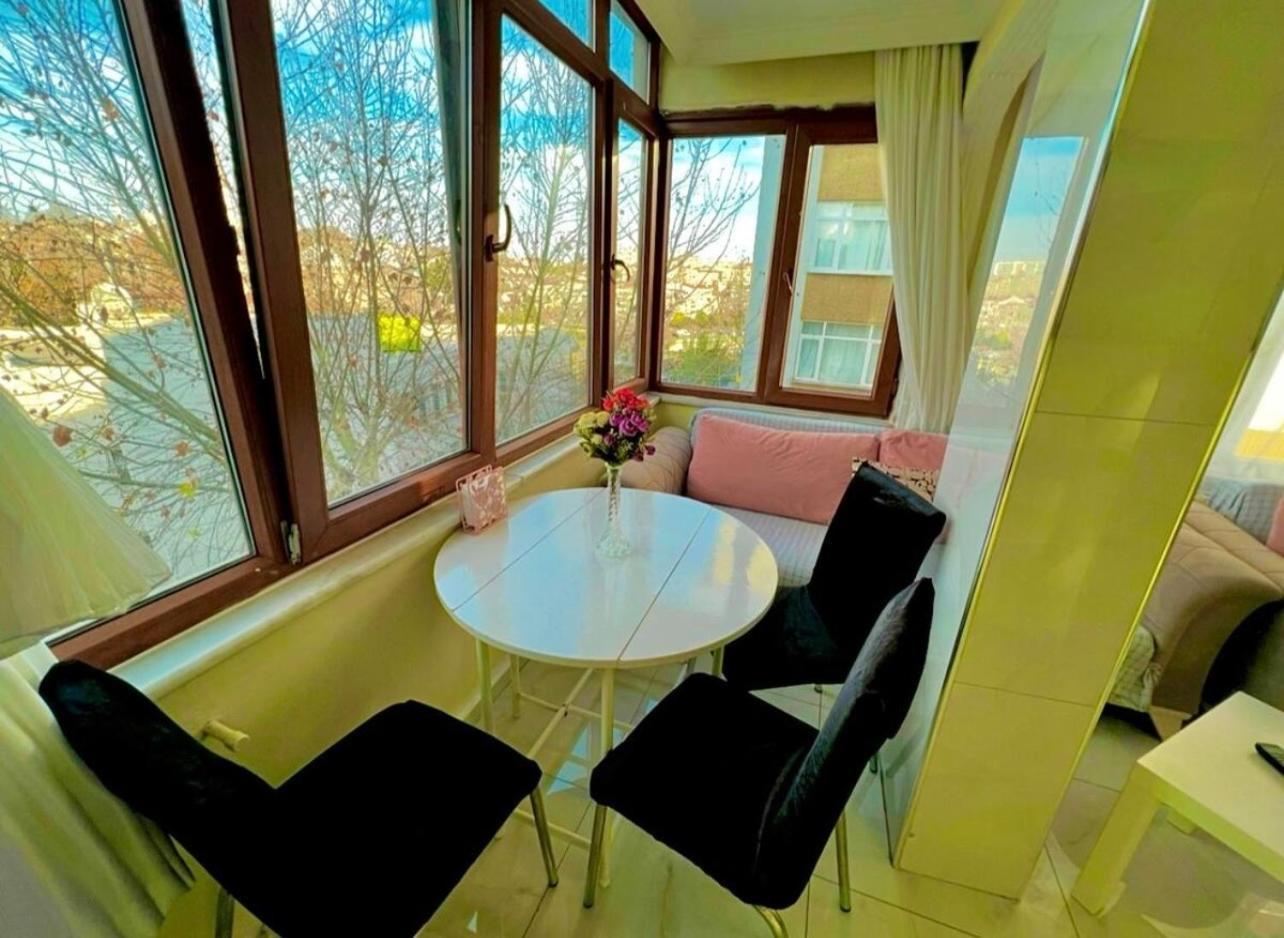 Istanbulun Kral Dairesi Asansoerlue Ve 2 Klimali Apartment *