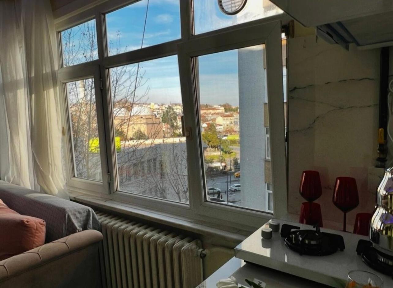 Istanbulun Kral Dairesi Asansoerlue Ve 2 Klimali Apartment Istanbul