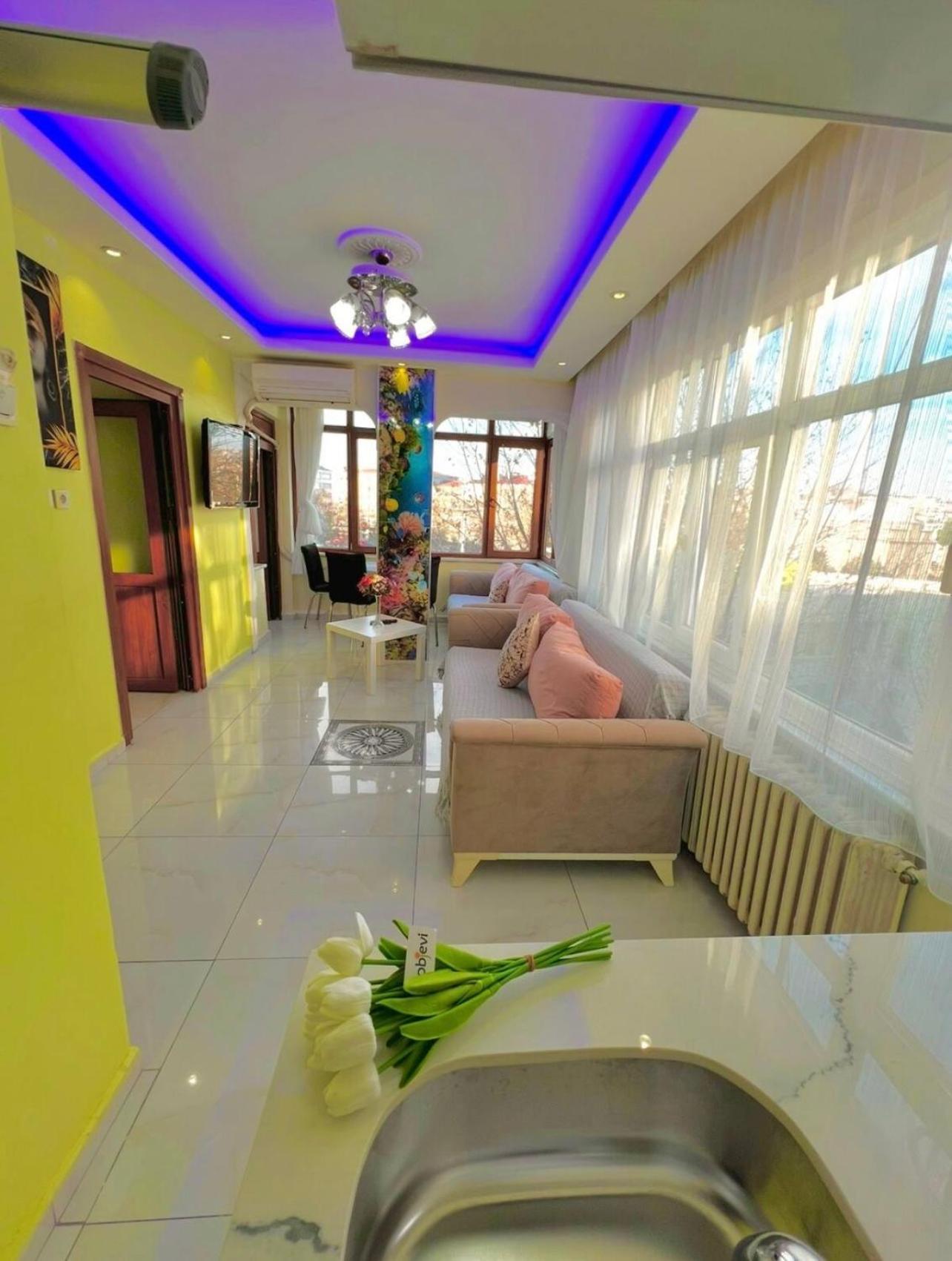 Istanbulun Kral Dairesi Asansoerlue Ve 2 Klimali Apartment *