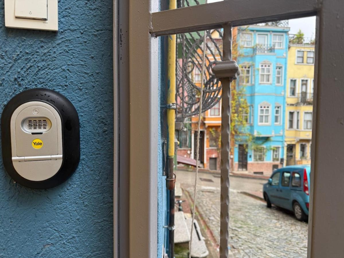 Stunning Private House In Balat Apartment *