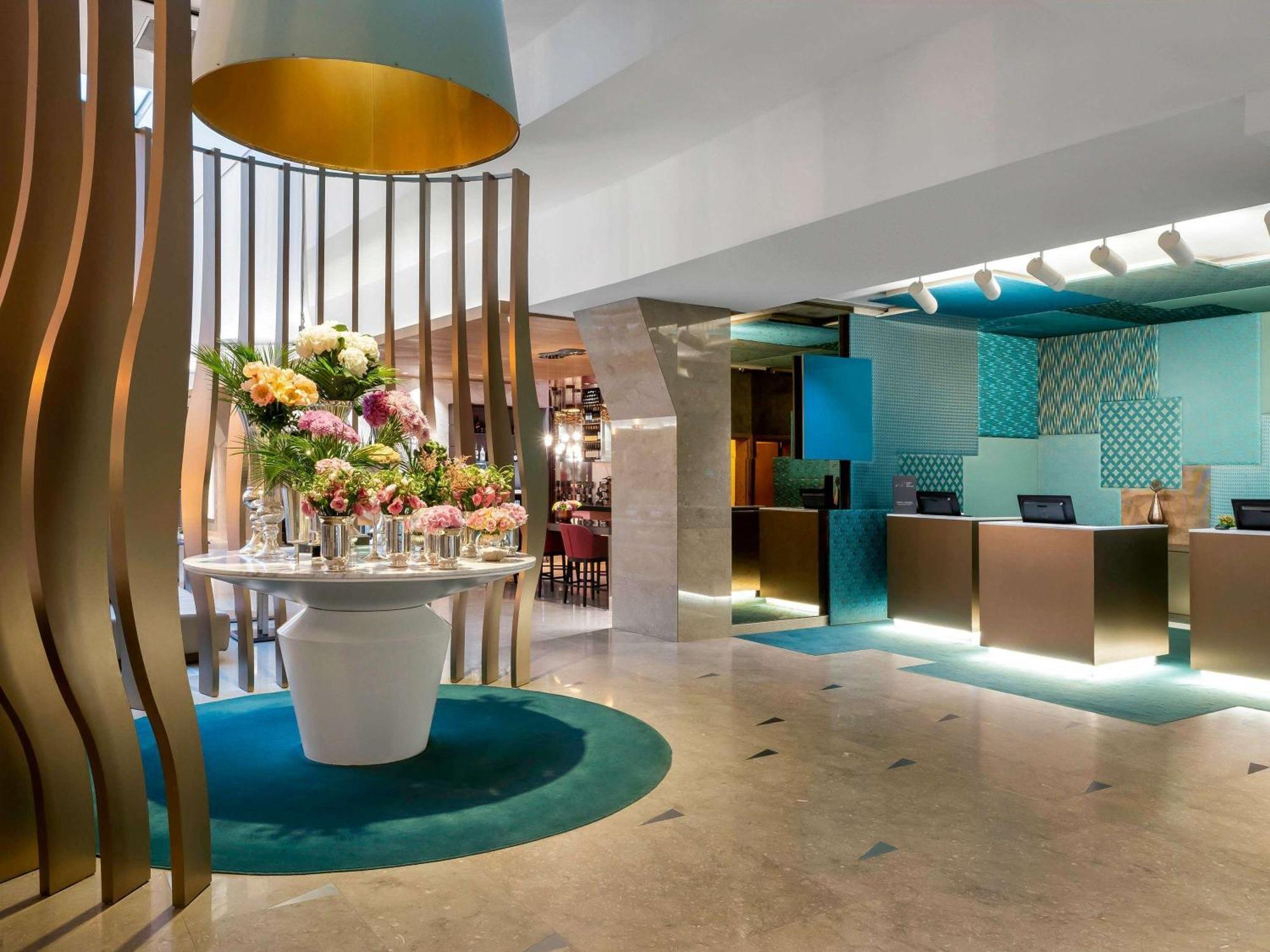 Novotel Bosphorus 5*
