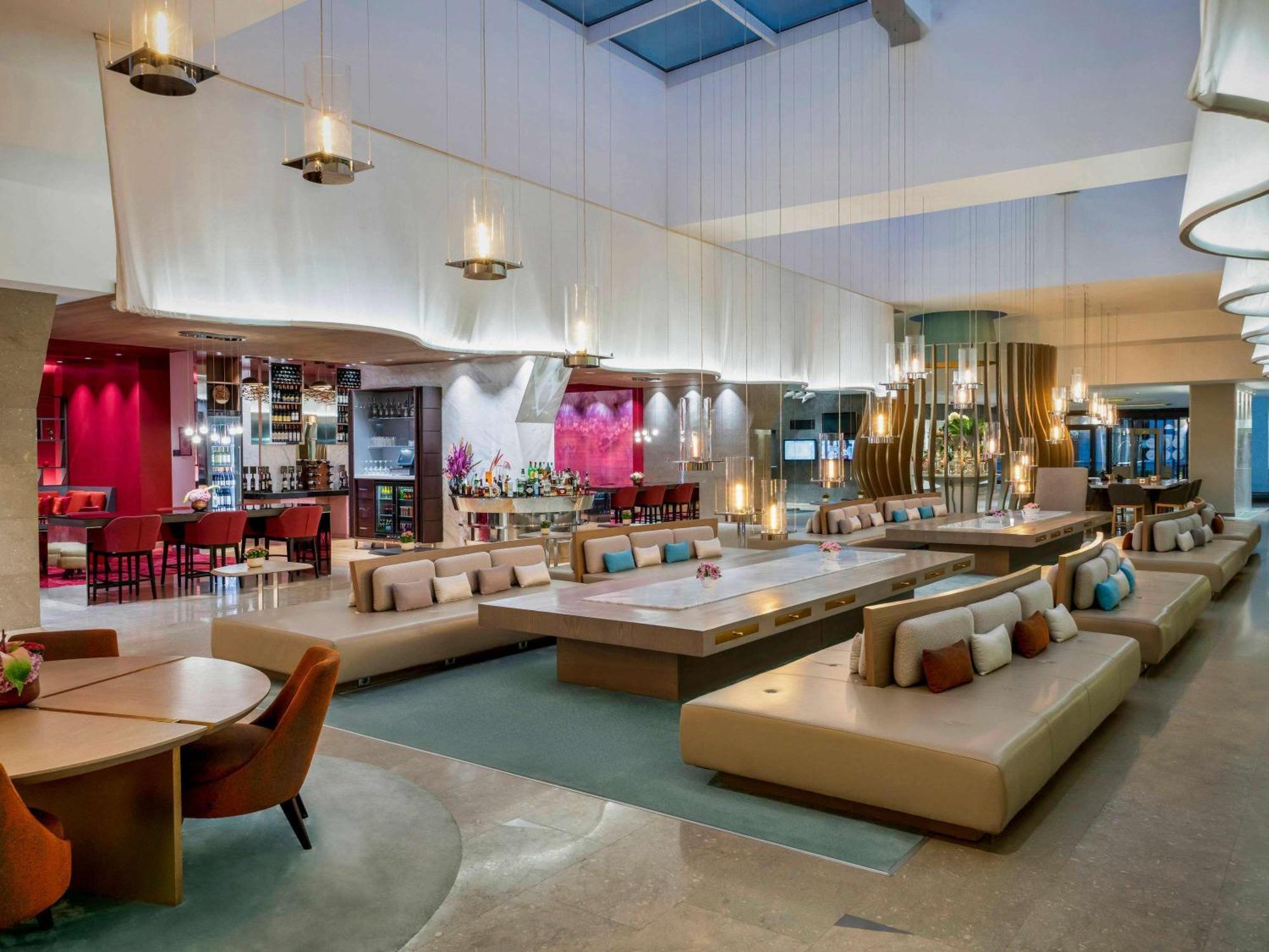 Otel Novotel Bosphorus 5*