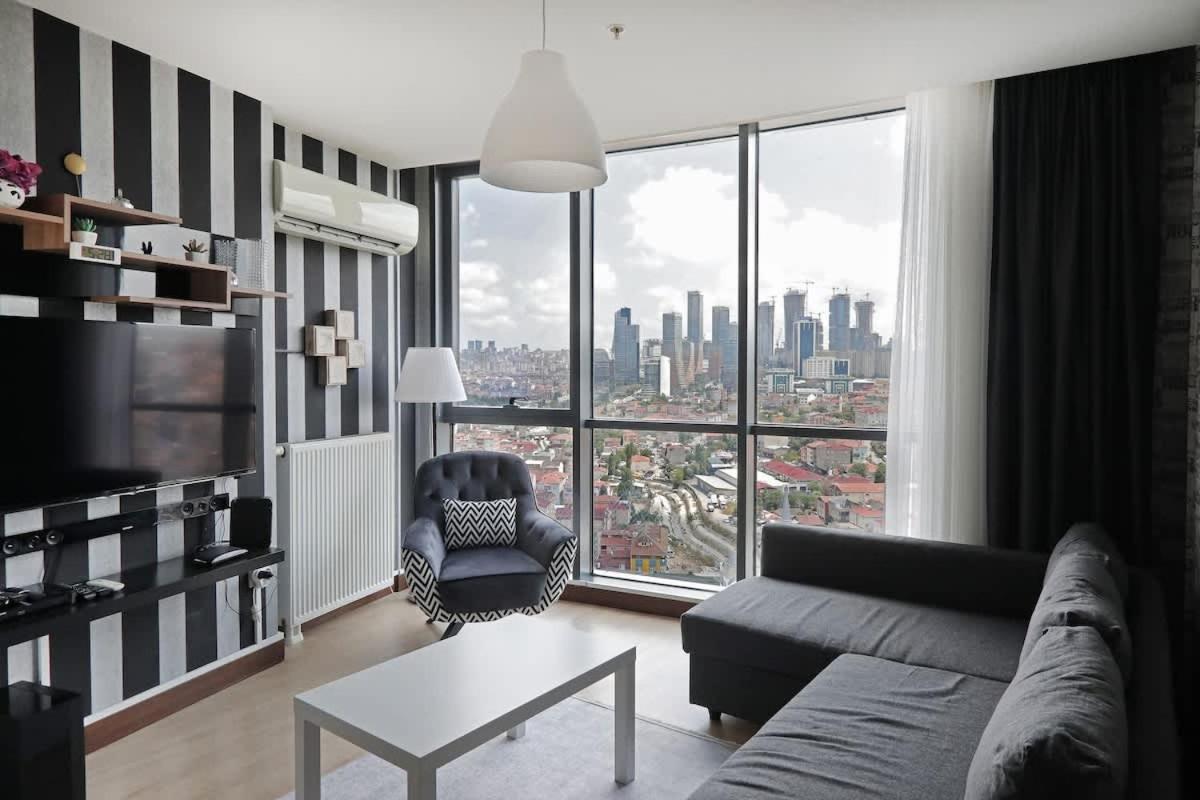 Cozy Family 2 Bedroom At Center Of Atasehir Istanbul
