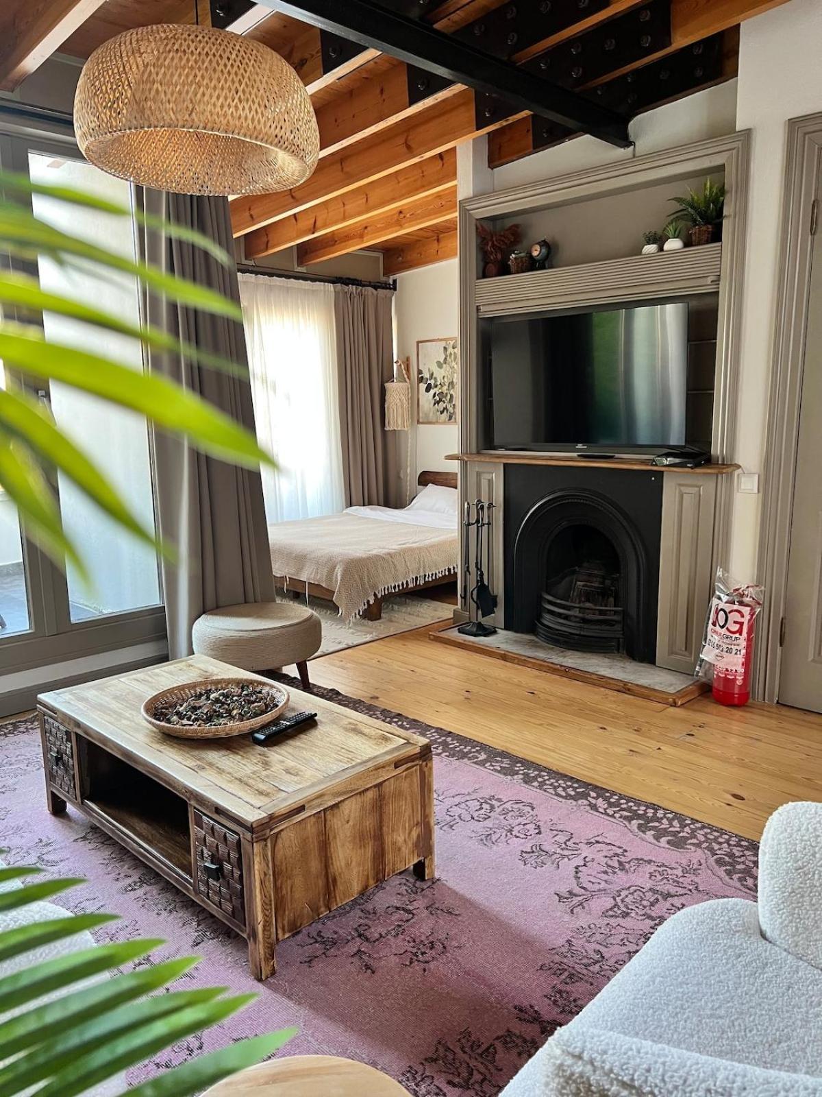 Apartment Old Town Loft In Balat *