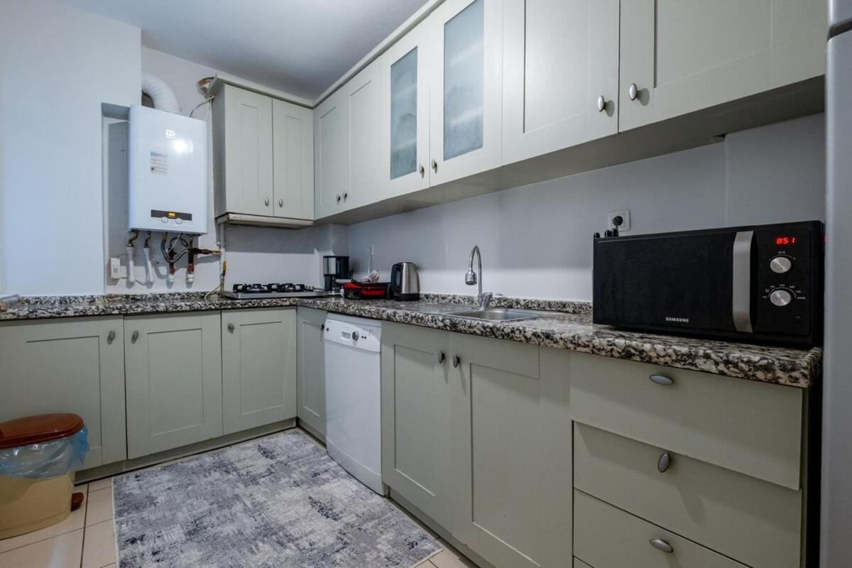 3-bedroom Apartment