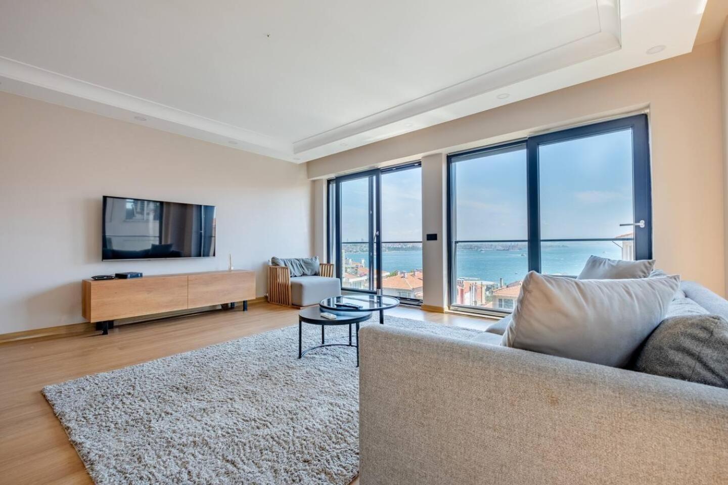 Bosphorus View With Two Bedrooms