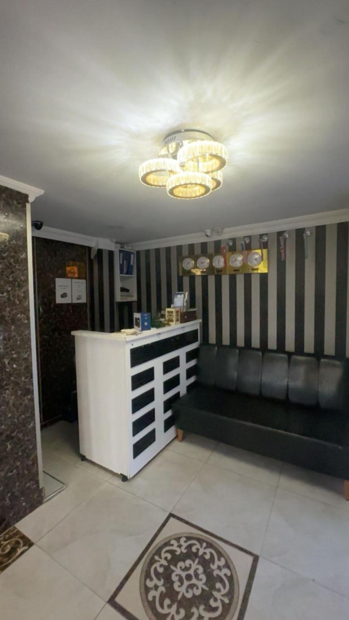 Jammy Hotel