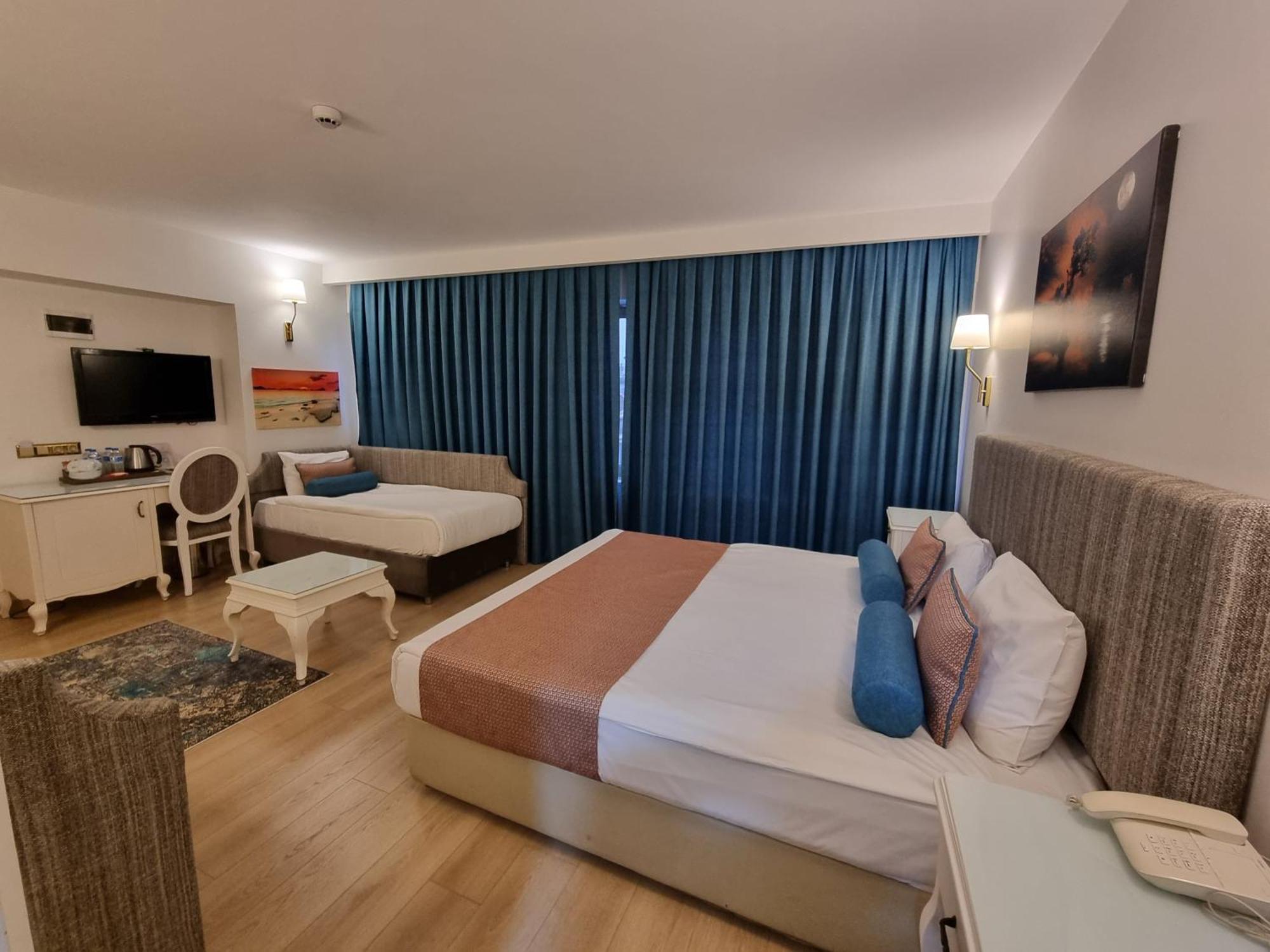 Taximtown Hotel