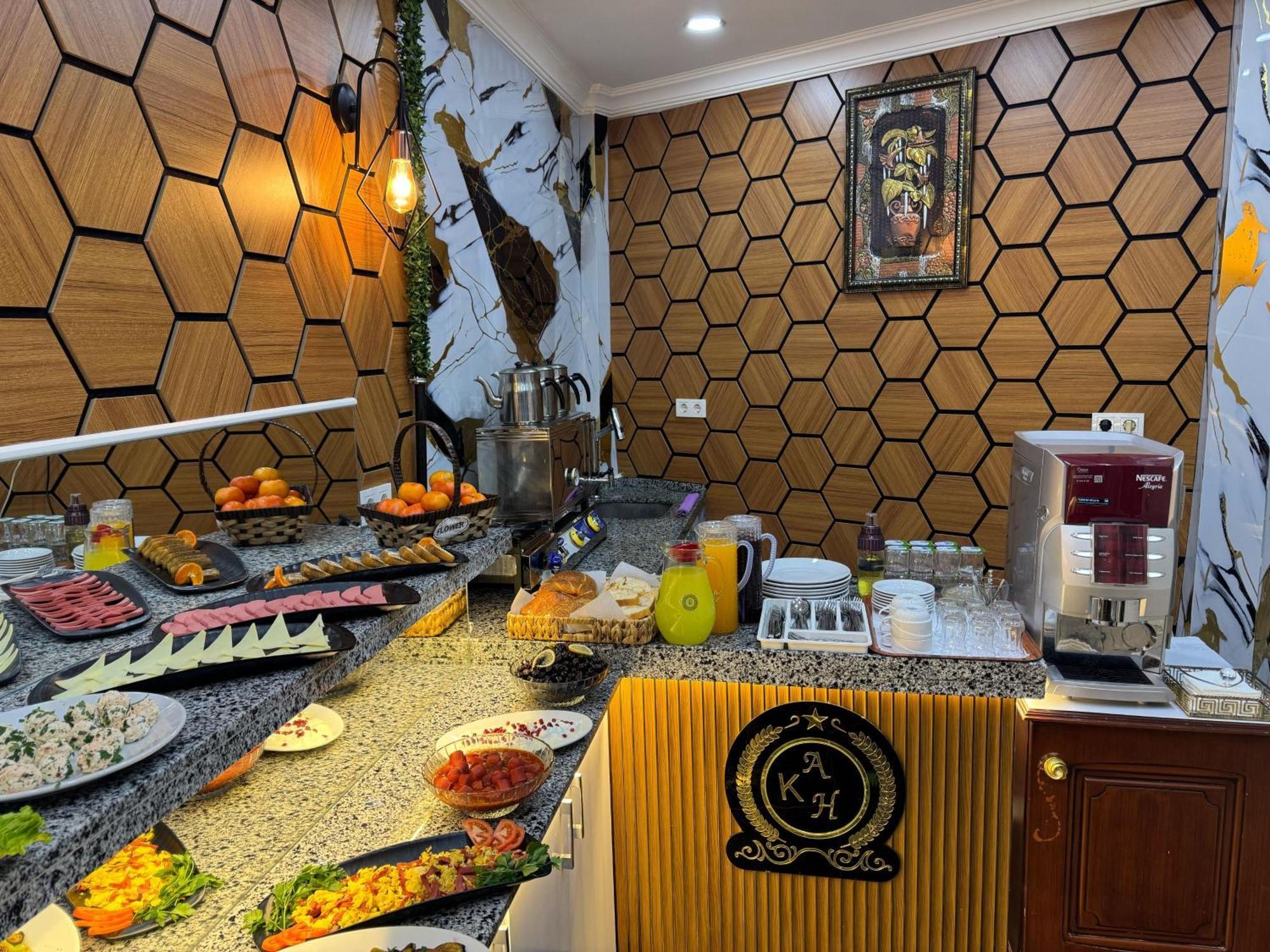 Asil Kosova Otel *