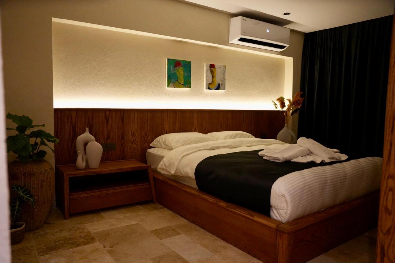 Aparthotel Khalkedon *