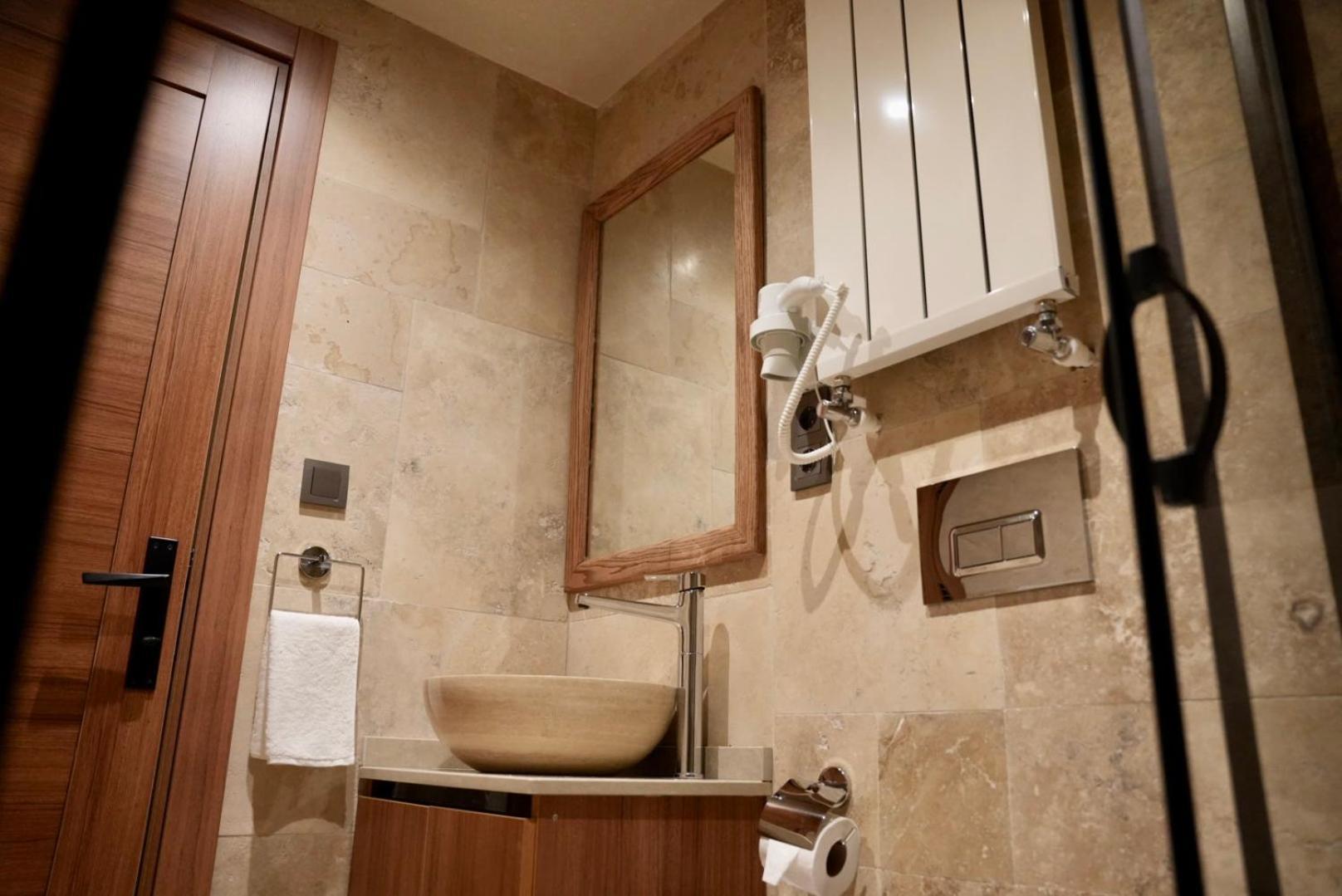 Khalkedon Aparthotel *