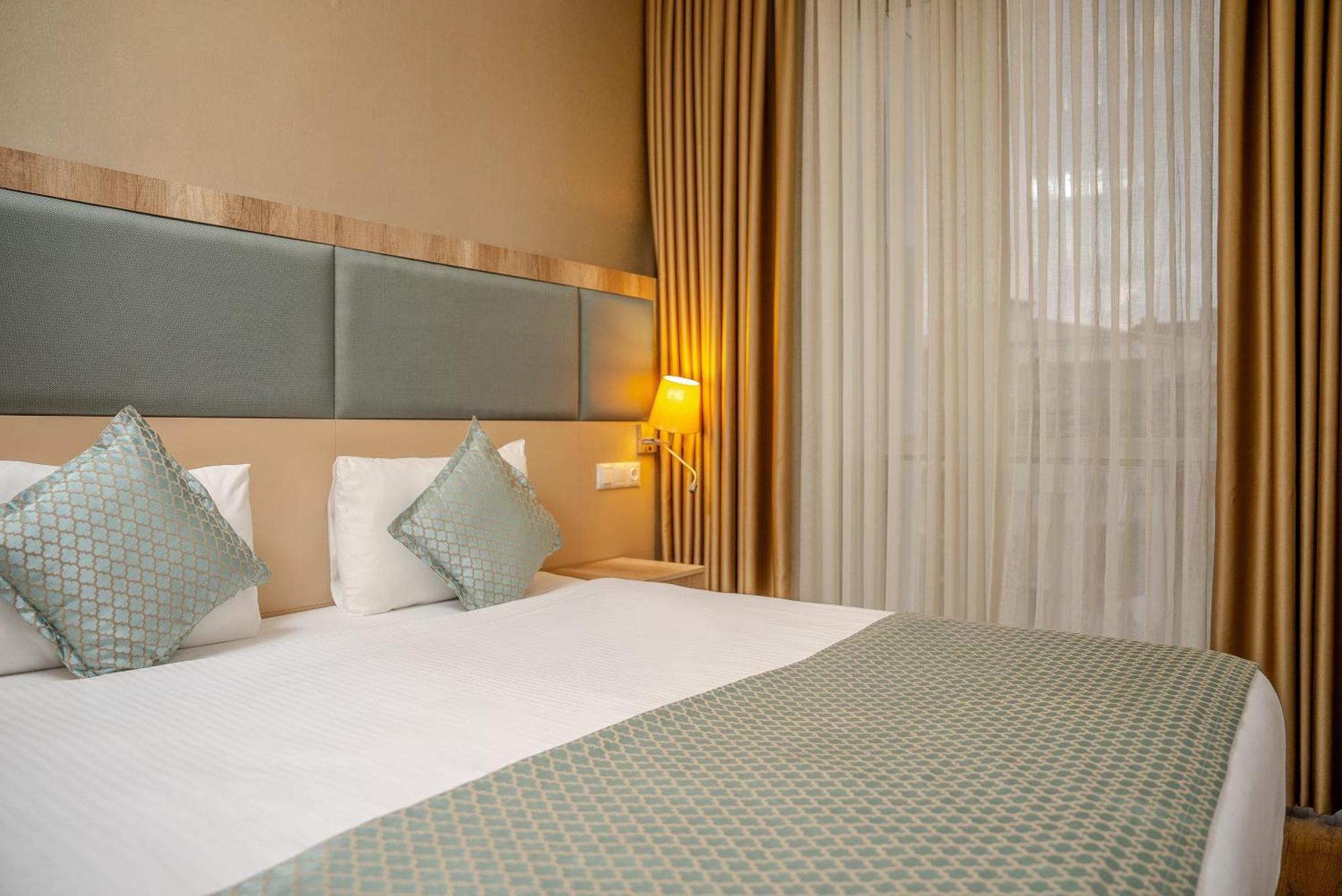 Hotel Mari 4*
