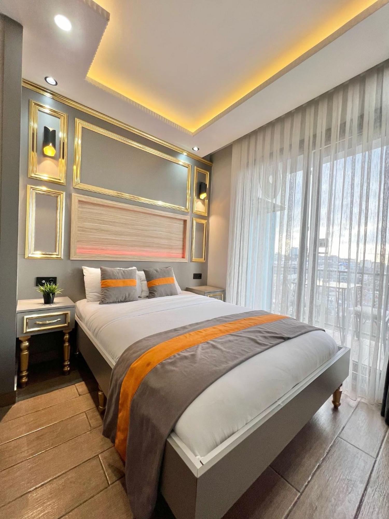 Taksim Larissa İstanbul