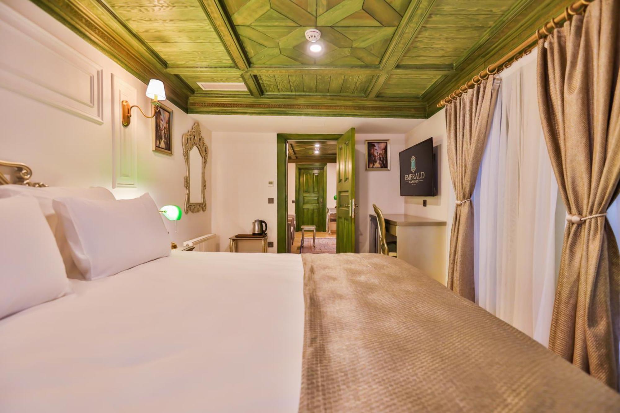 Emerald Mansion * Istanbul