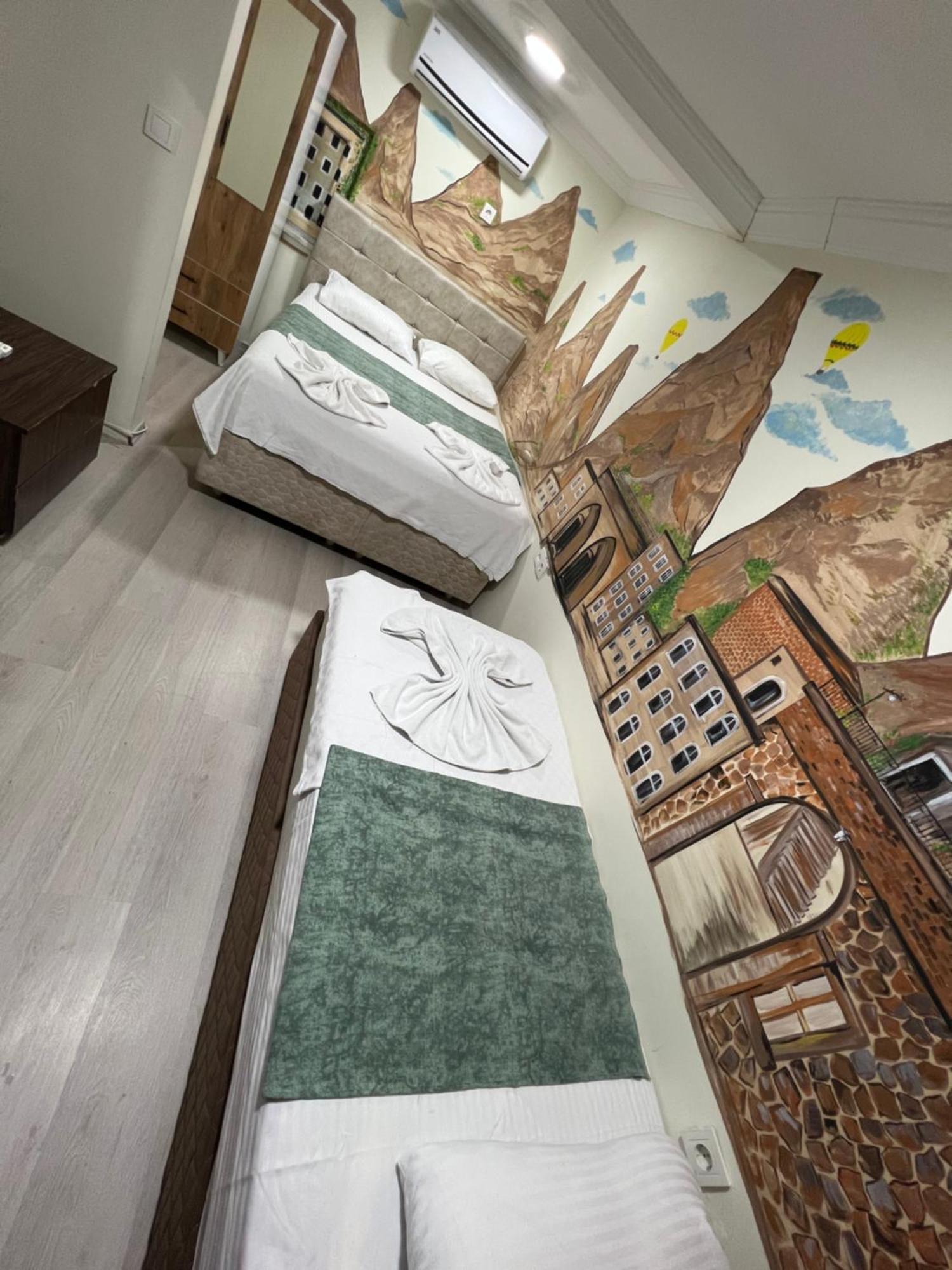 Homestay Sultanahmet Blue Yacht House *