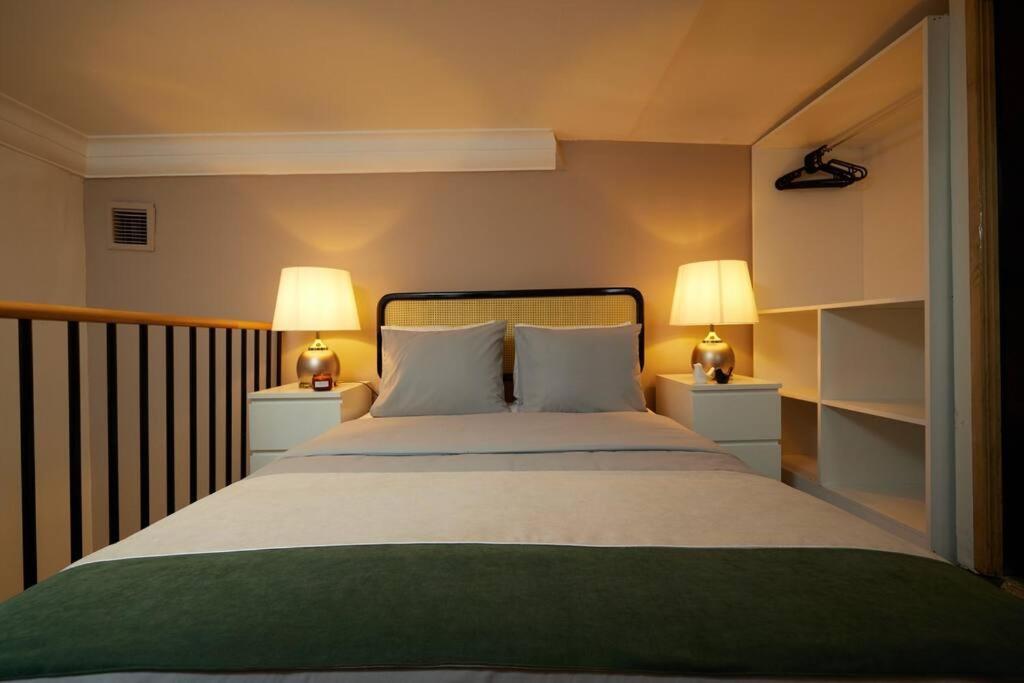 Spacious 3br W Elevator&ac In Taksim *