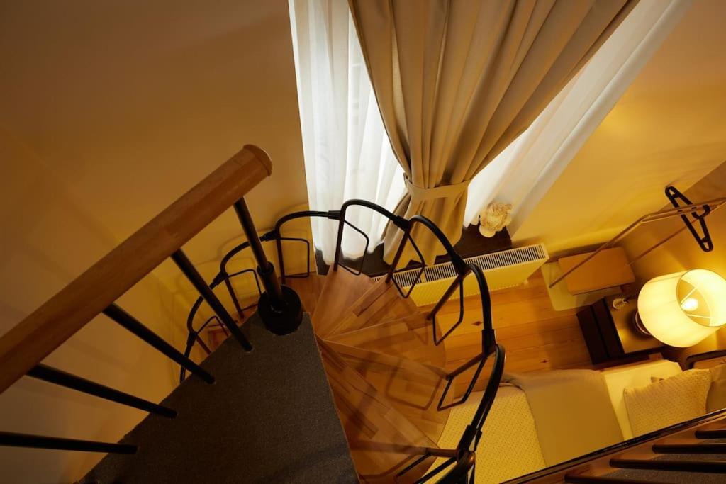 Spacious 3br W Elevator&ac In Taksim * Istanbul