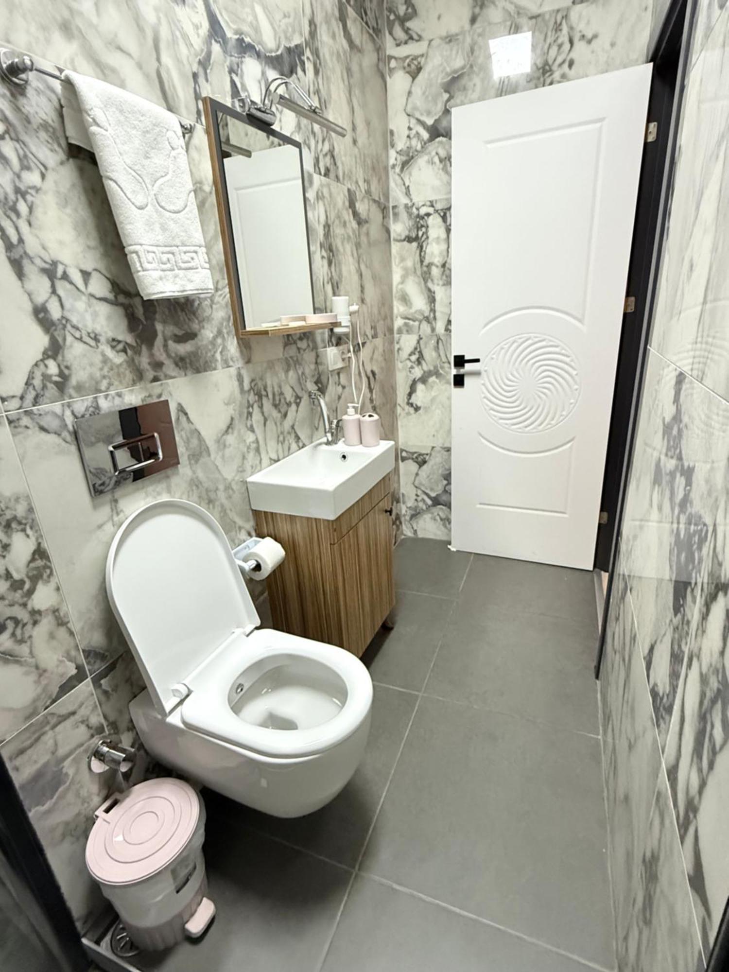 Taksim Alkan Tower Apartamento Istambul