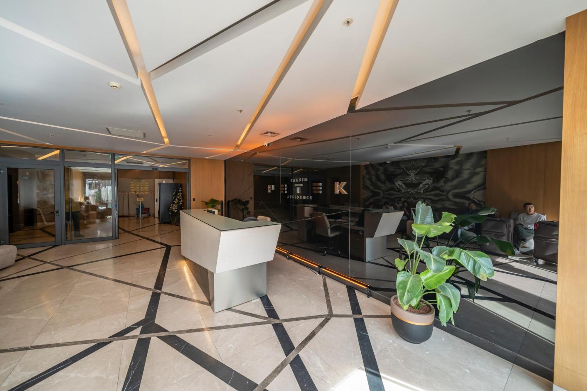 Taksim Petek By Guestteori Aparthotel *