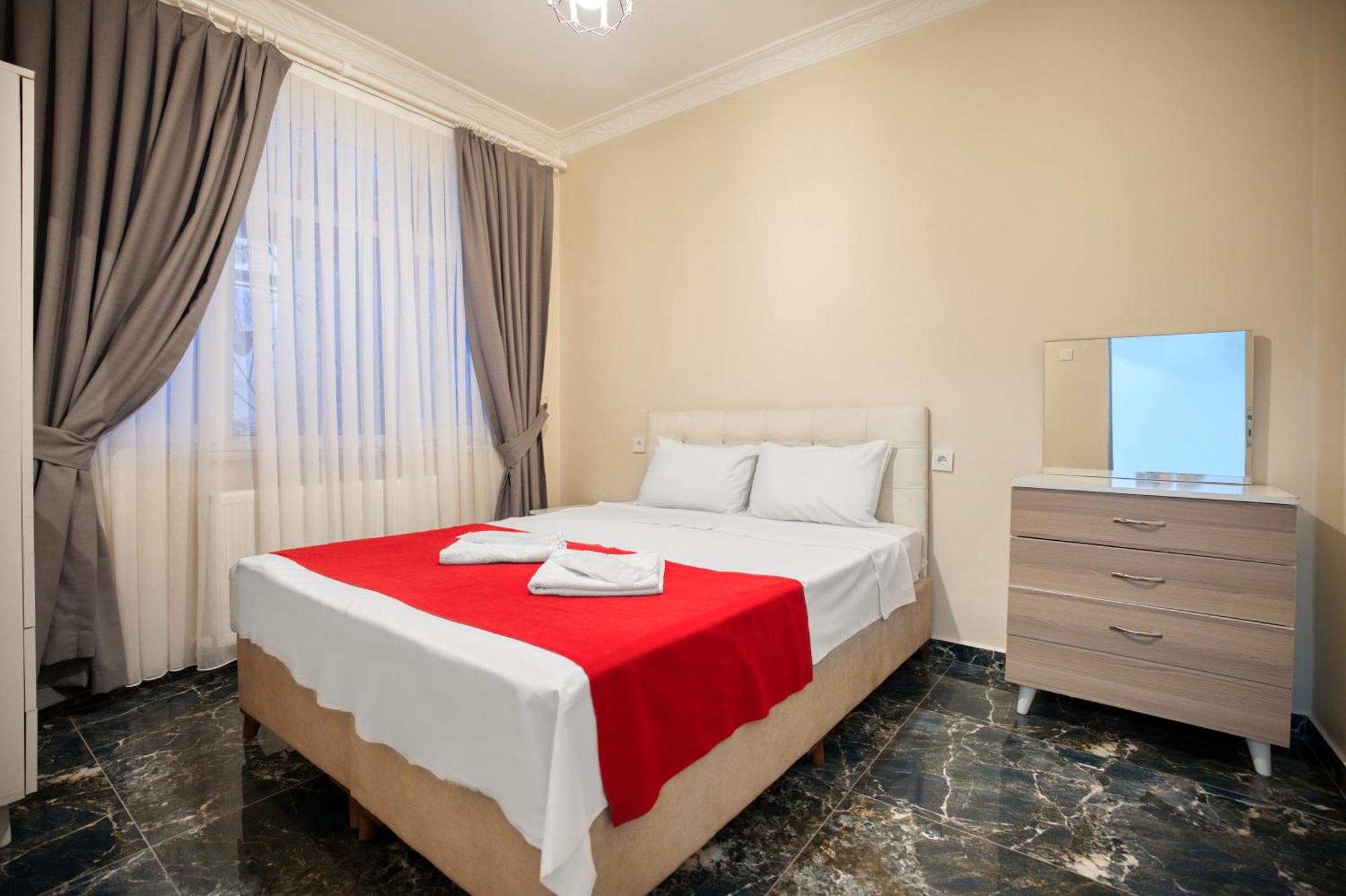 Apartment Old Konstantinei