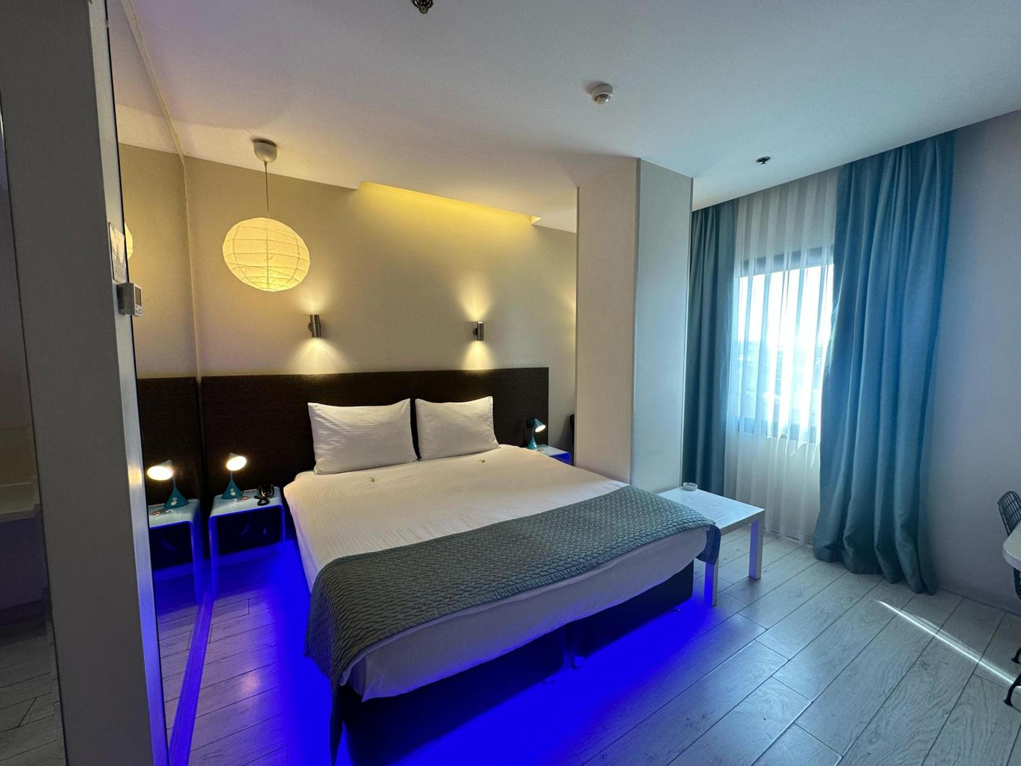 Tempo 4levent Hotel 3*
