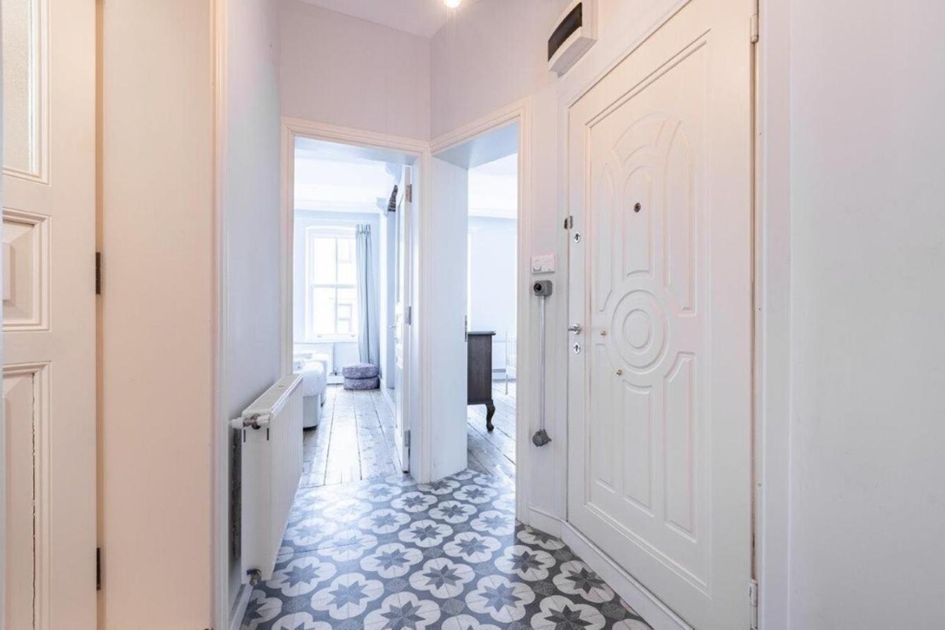 Bright Charming 2bd15bath Galatatower Home! #257 * İstanbul