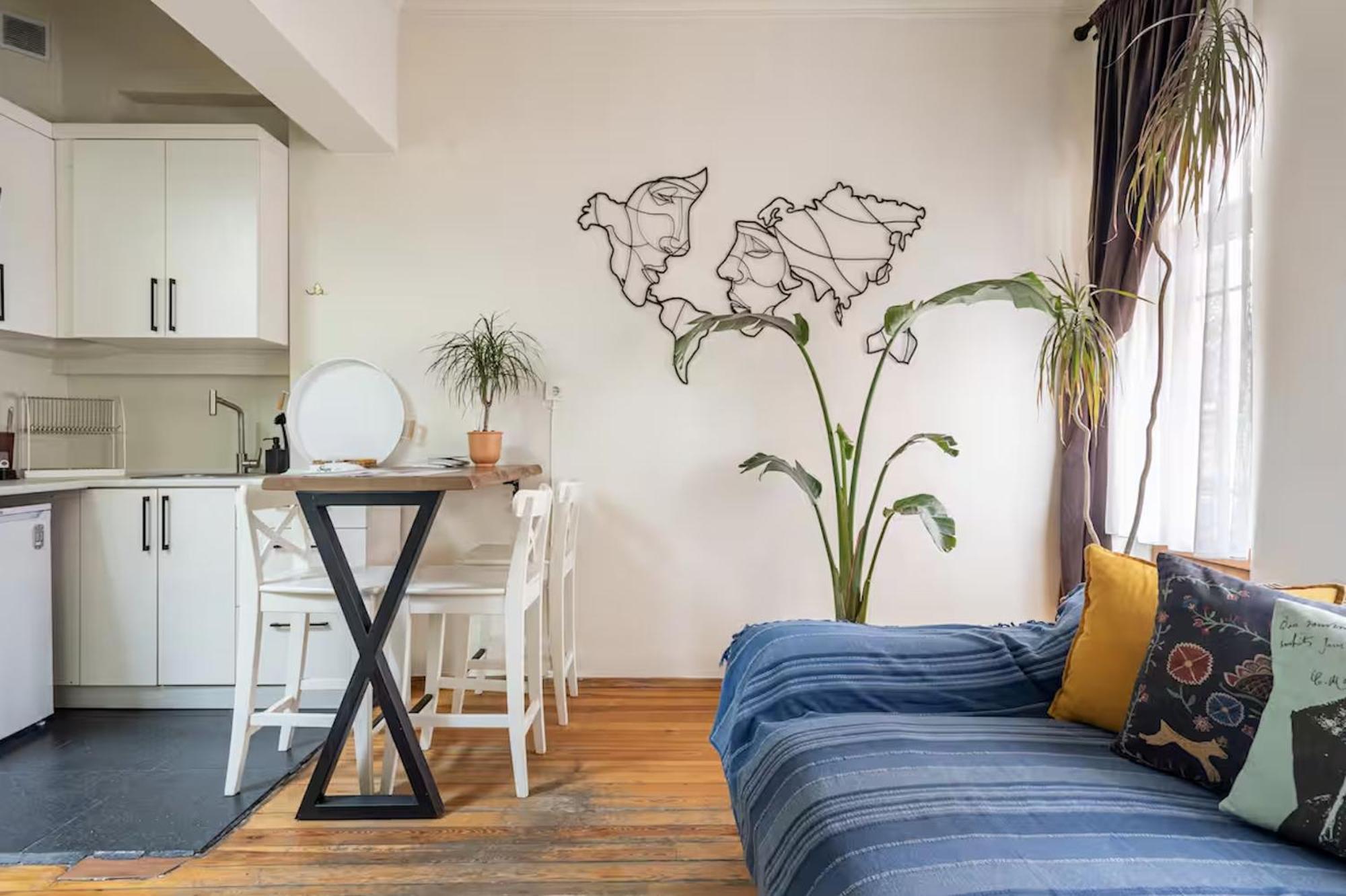 House Of Soul & Triplex With A Winter Garden Holiday home *