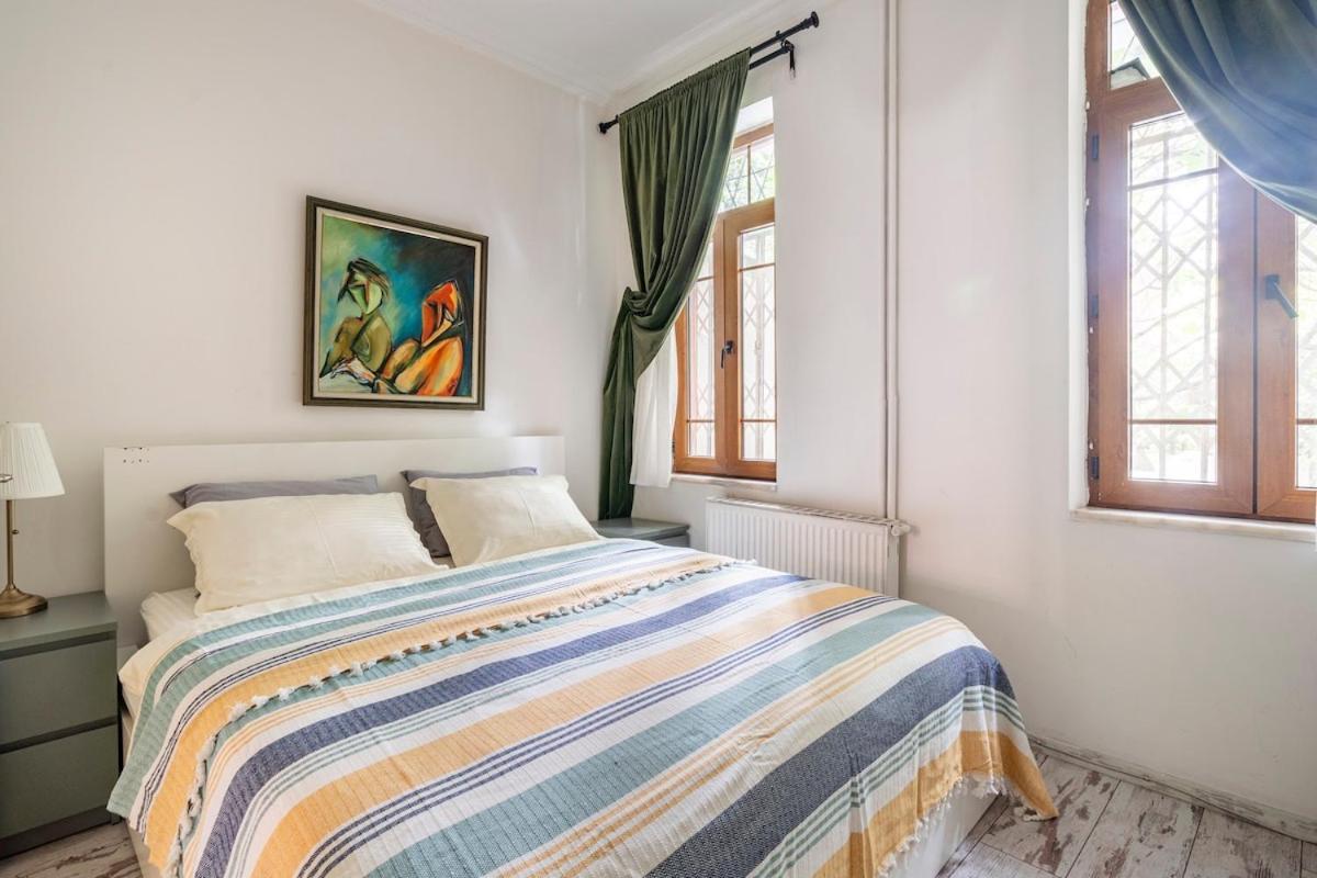 House Of Soul & Triplex With A Winter Garden Holiday home