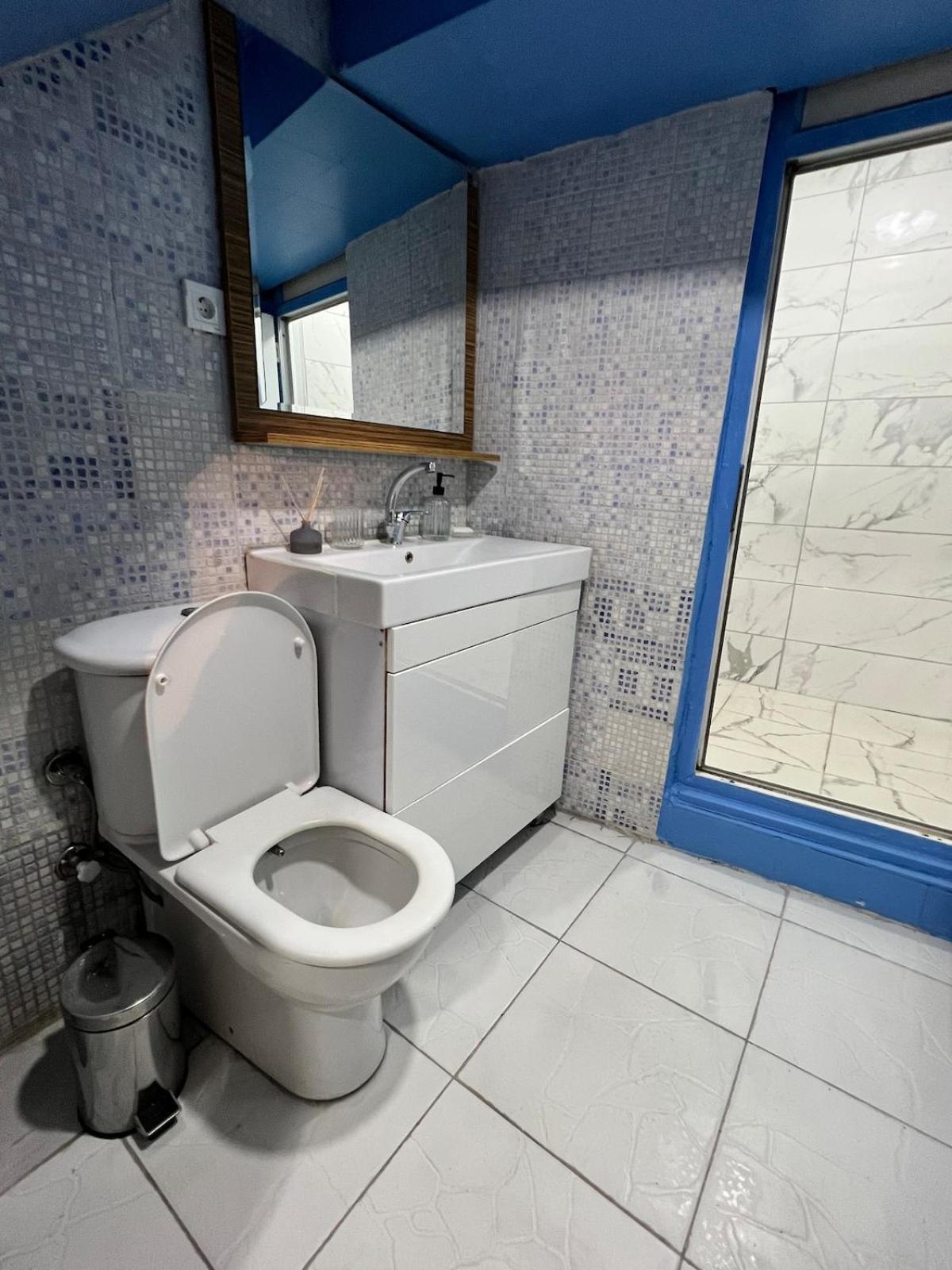 Stylish Triplex With Turkish Bath, Terrace, Location Villa Istanbul