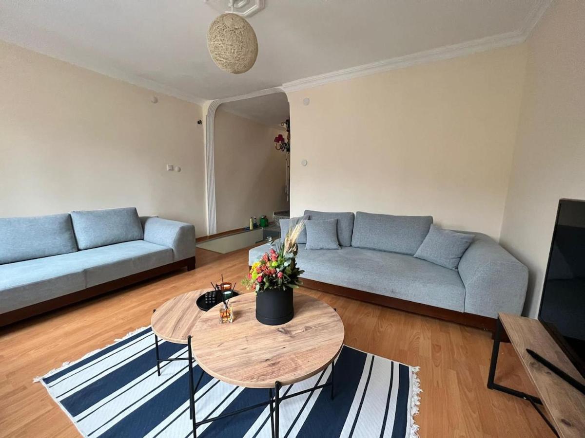 Villa Stylish Triplex With Turkish Bath, Terrace, Location Istanbul
