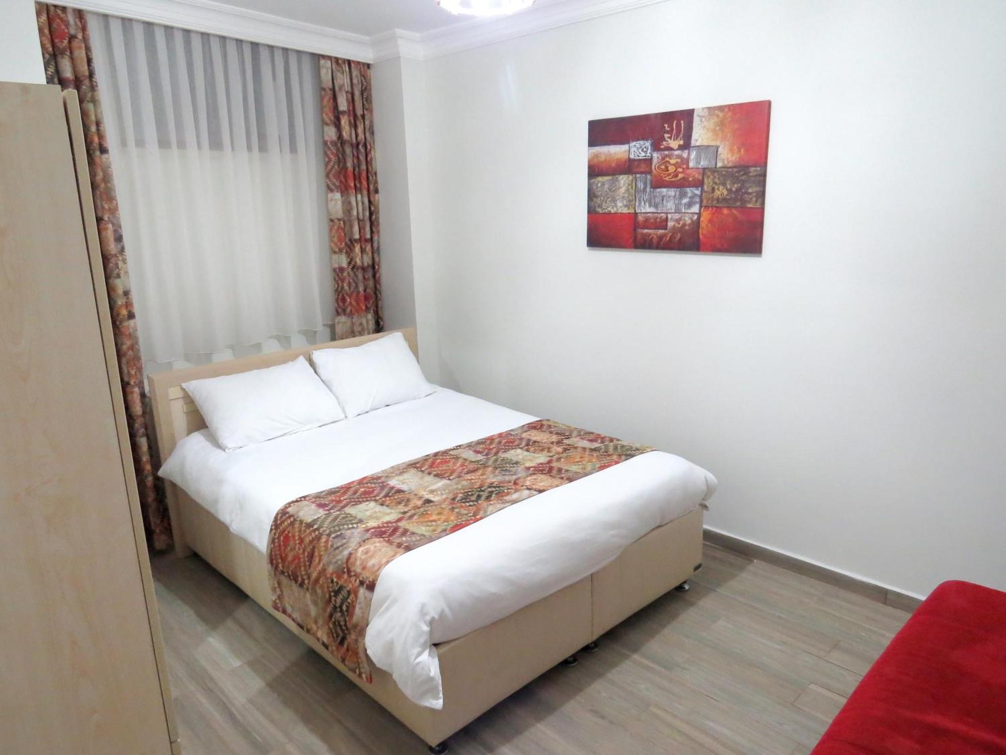 Istanberry - Paradise Aparthotel 2*