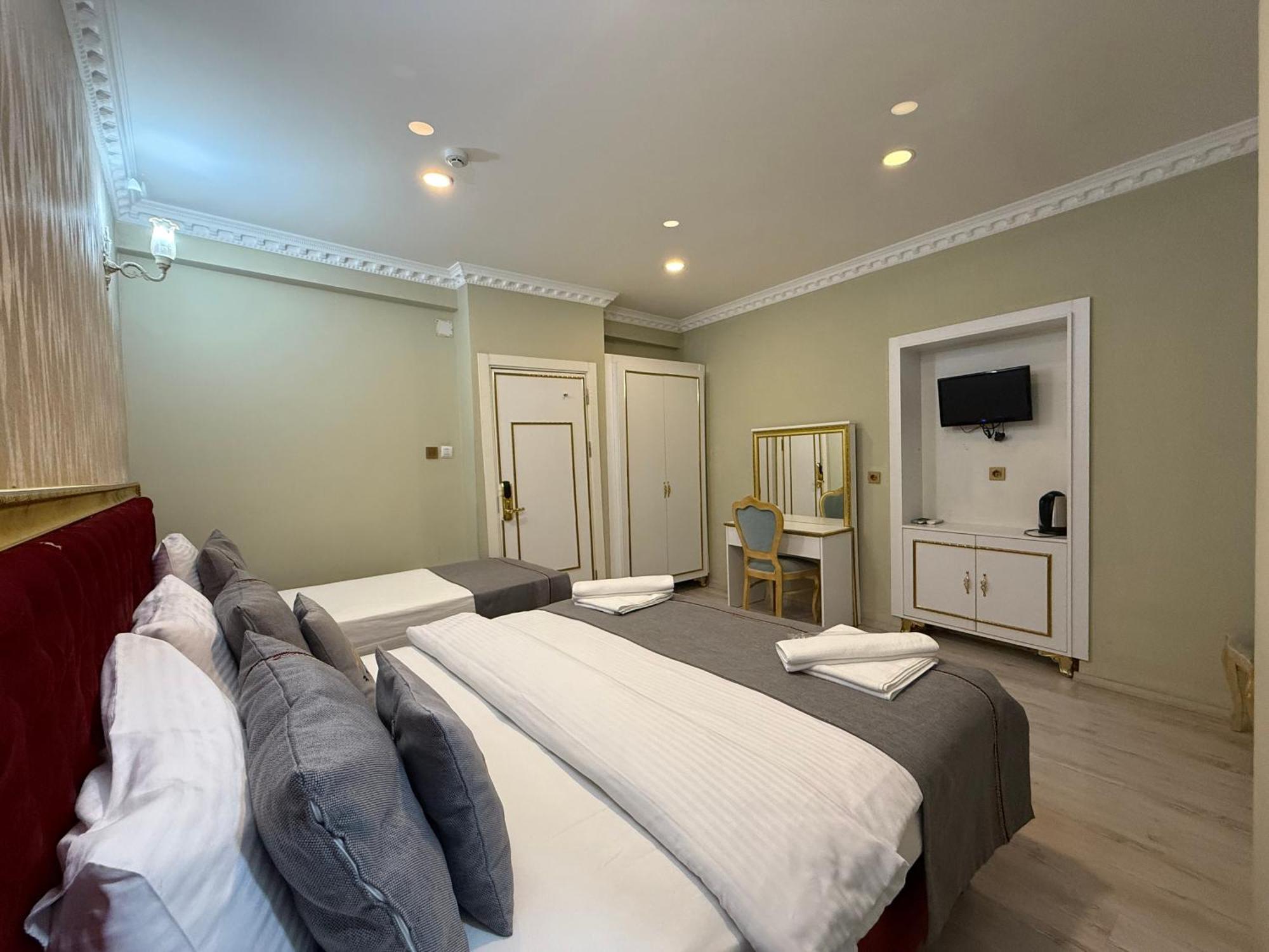 Otel Rhythm 2*