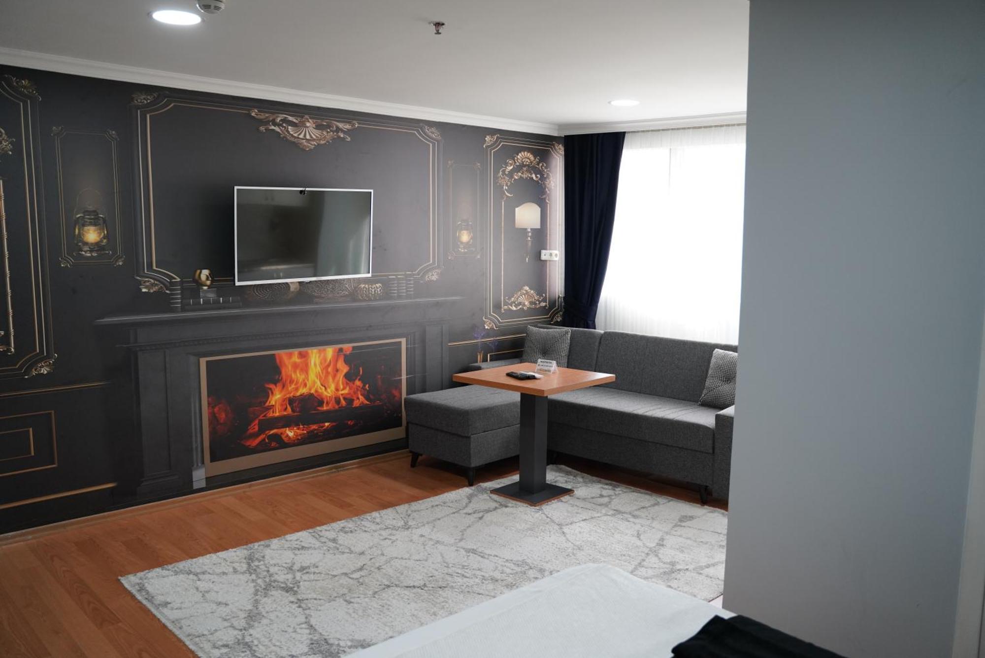 Heraldic Aparthotel *