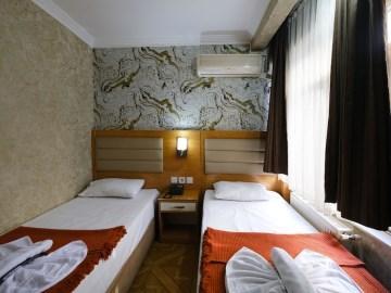 Hotelozbek 3*