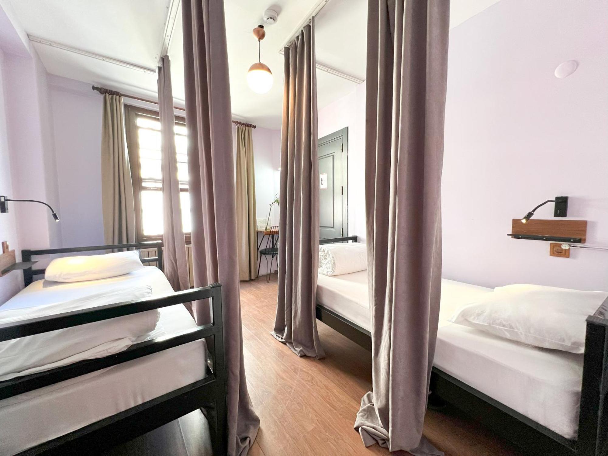 Hostel Le Banc *