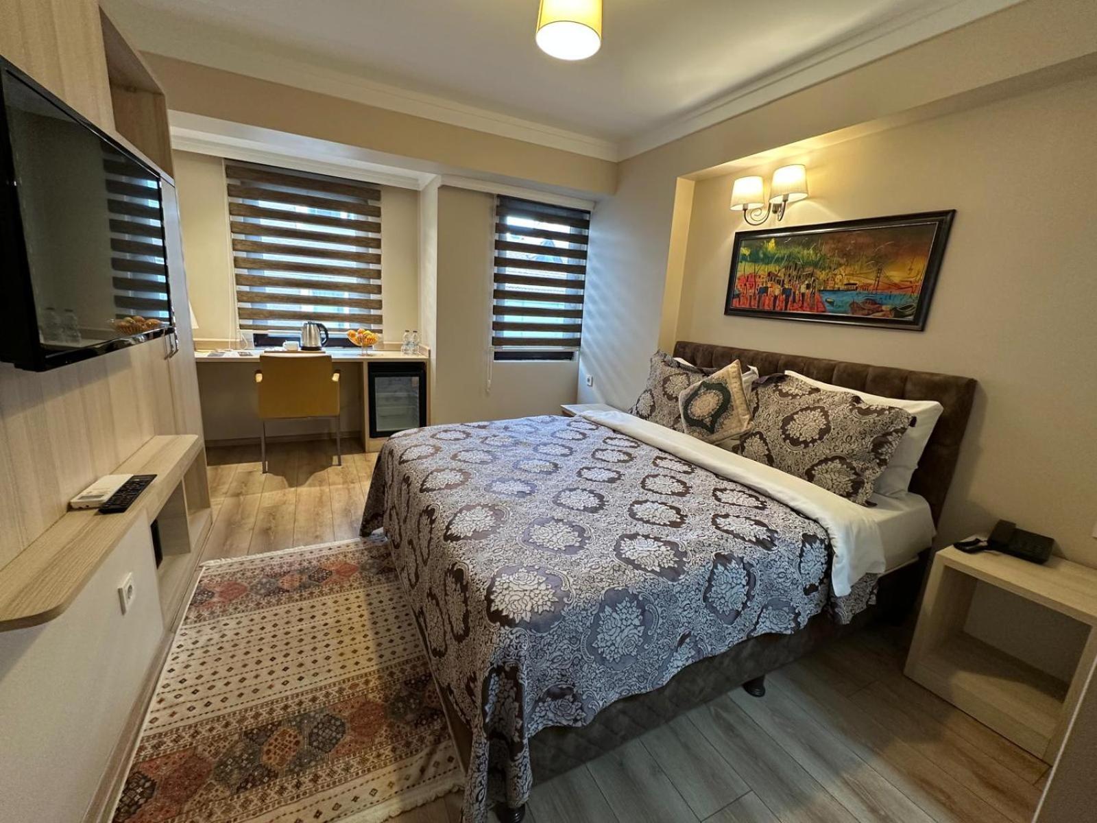 Mavirem Hotel