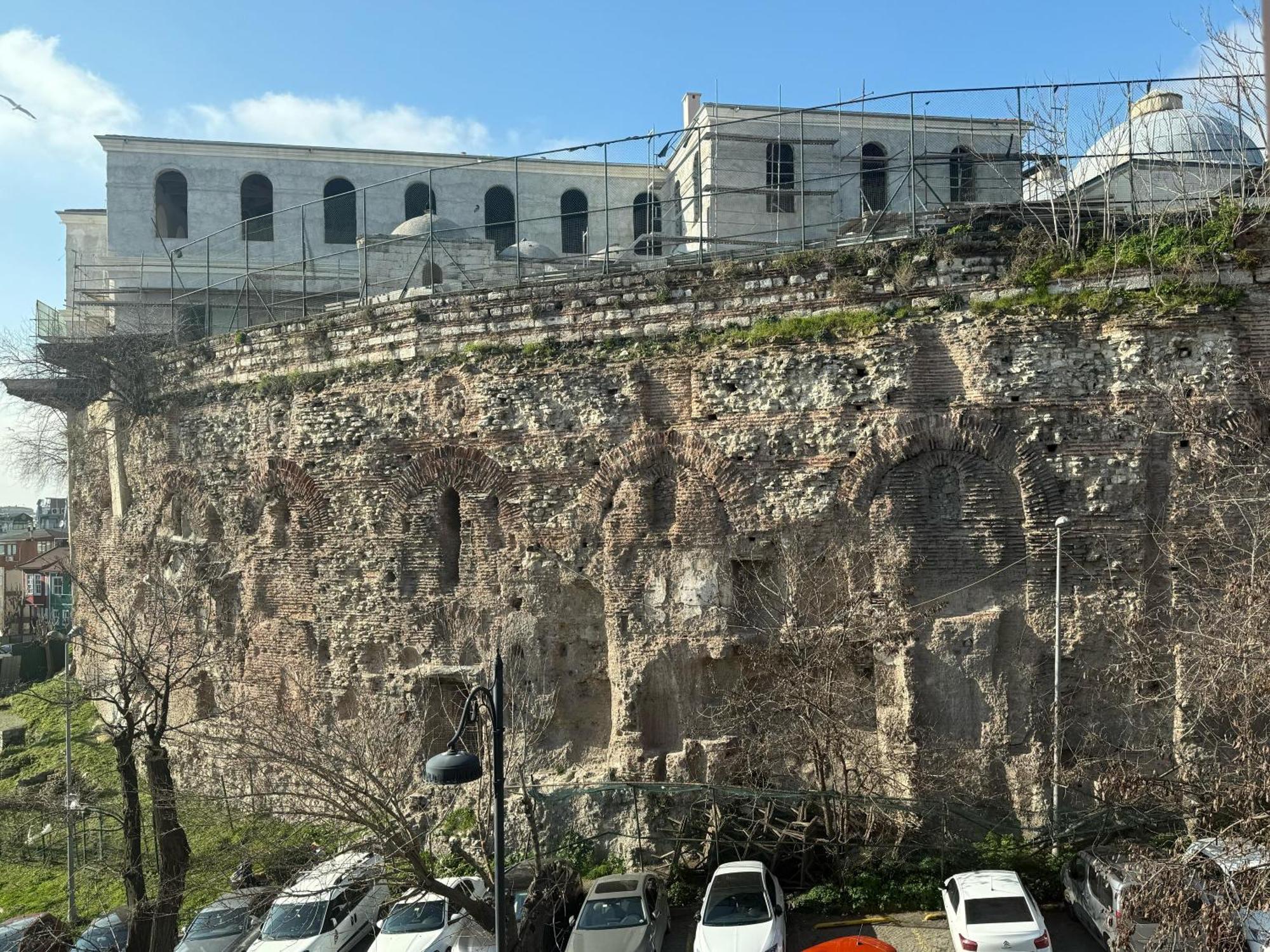 Saratoga Sultanahmet Hotel