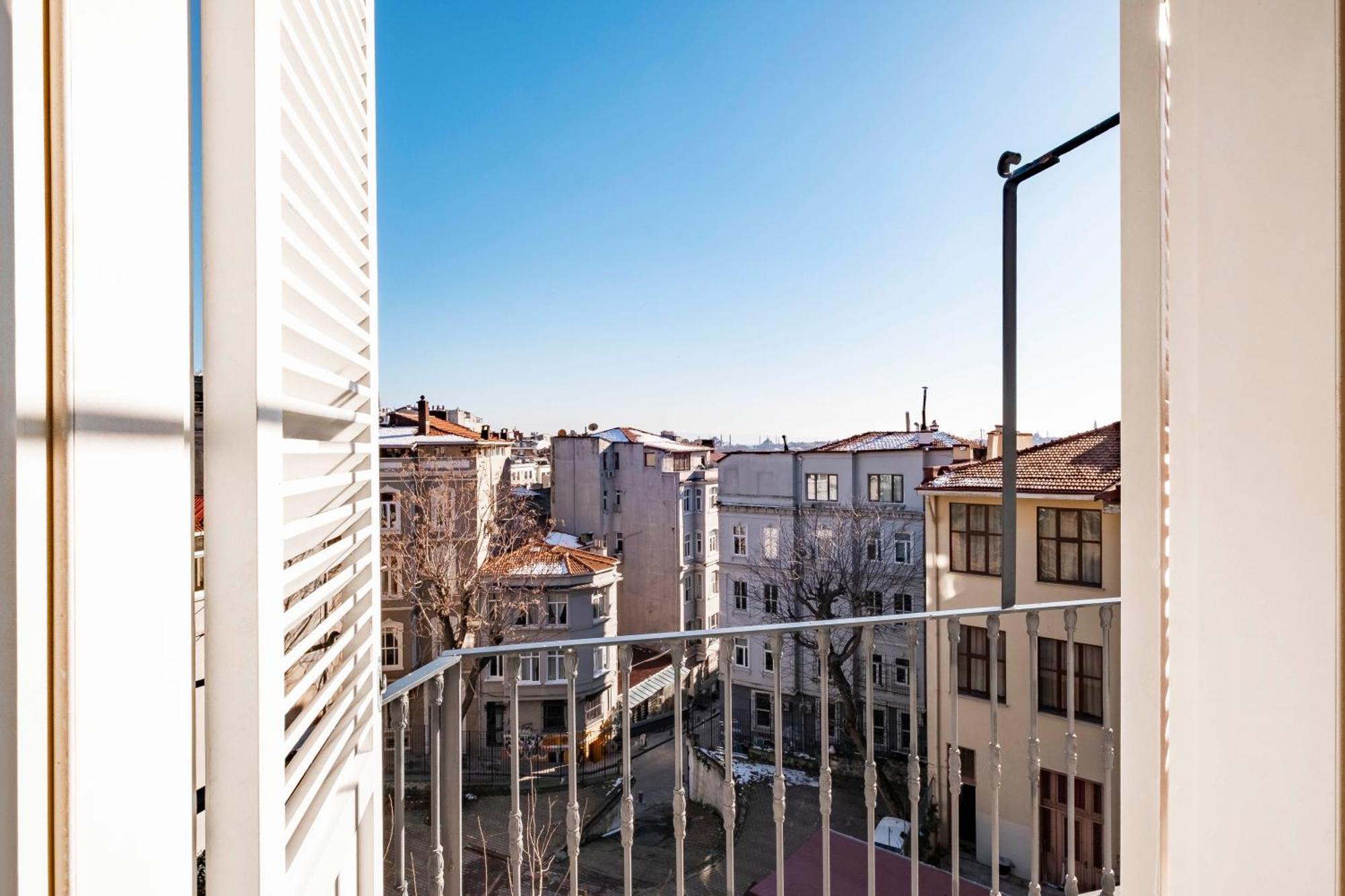 Homie - Turna Residences In Cihangir *