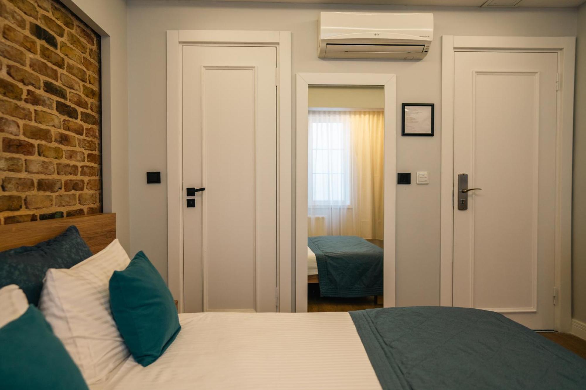 Taksim Santa Lucia Hotel